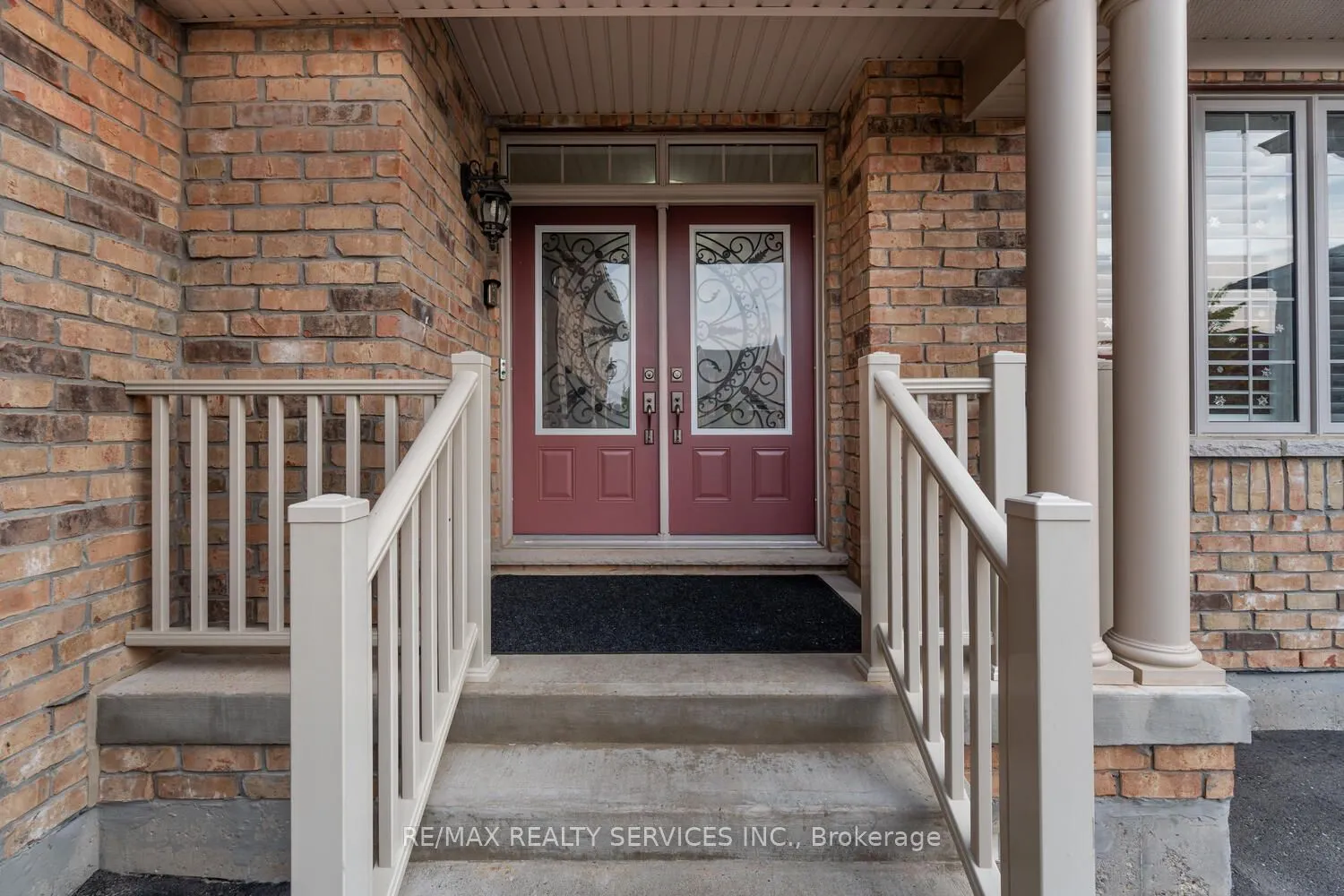 28 Stonegate Avenue