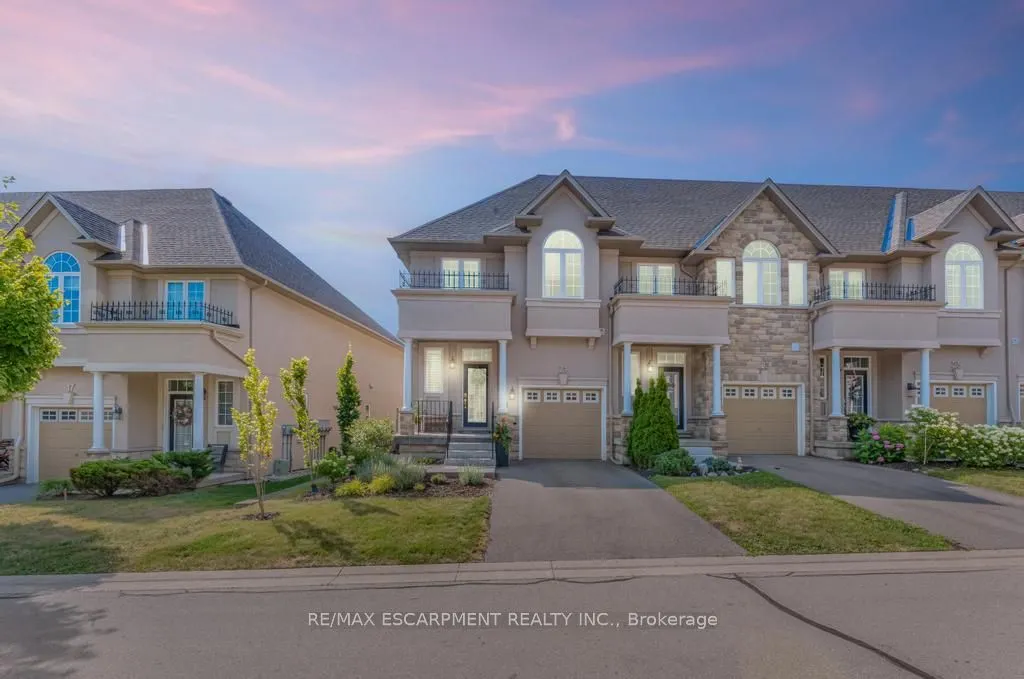 21 Forest Valley Crescent, #44
