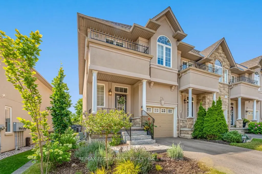 21 Forest Valley Crescent, #44