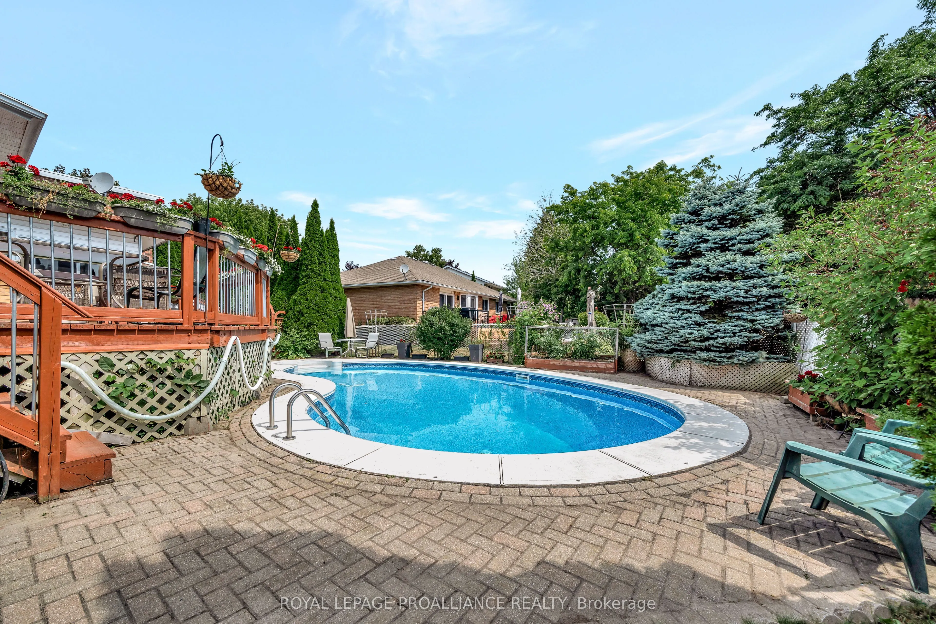 7 Brintnell Boulevard