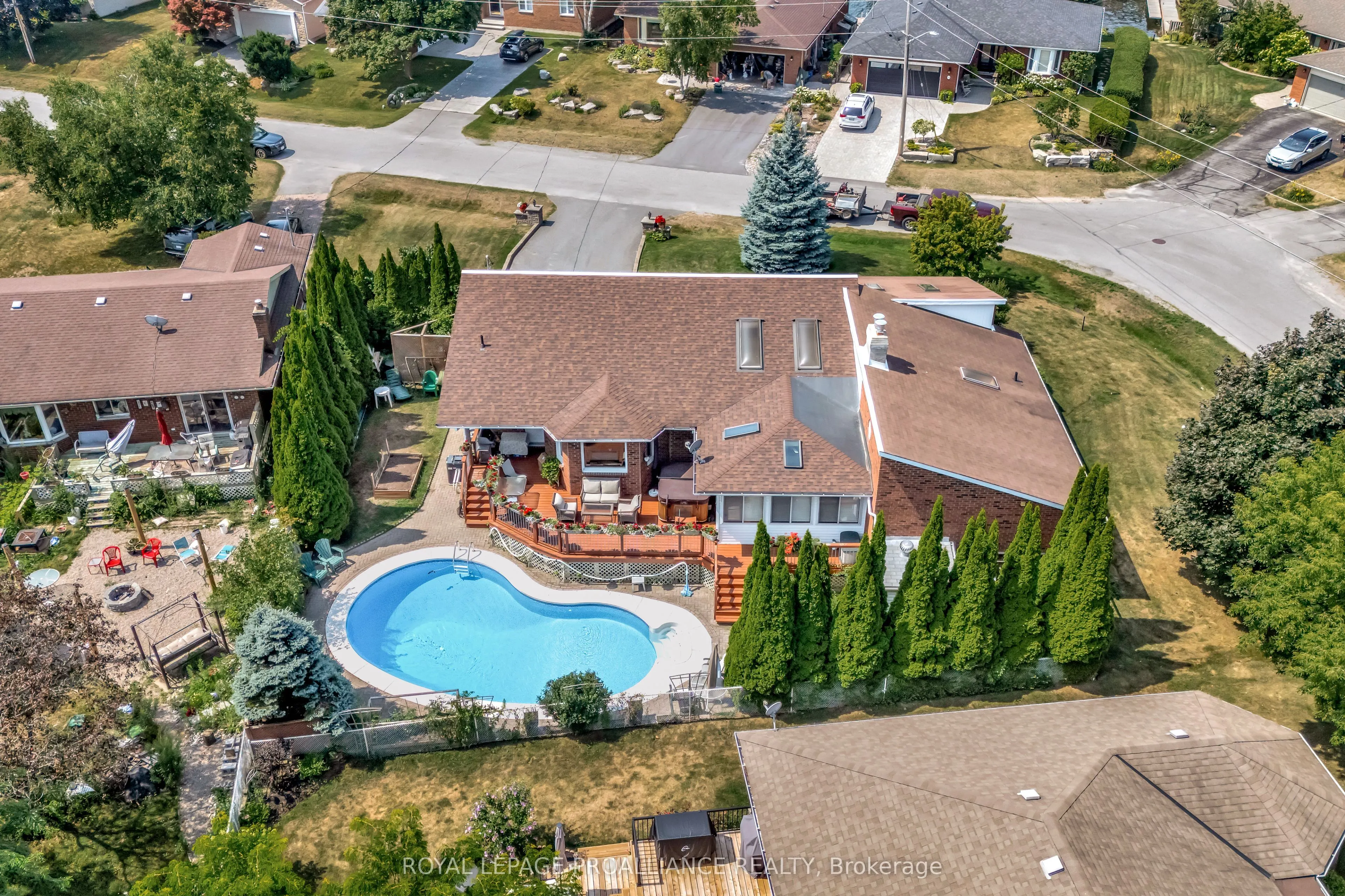 7 Brintnell Boulevard
