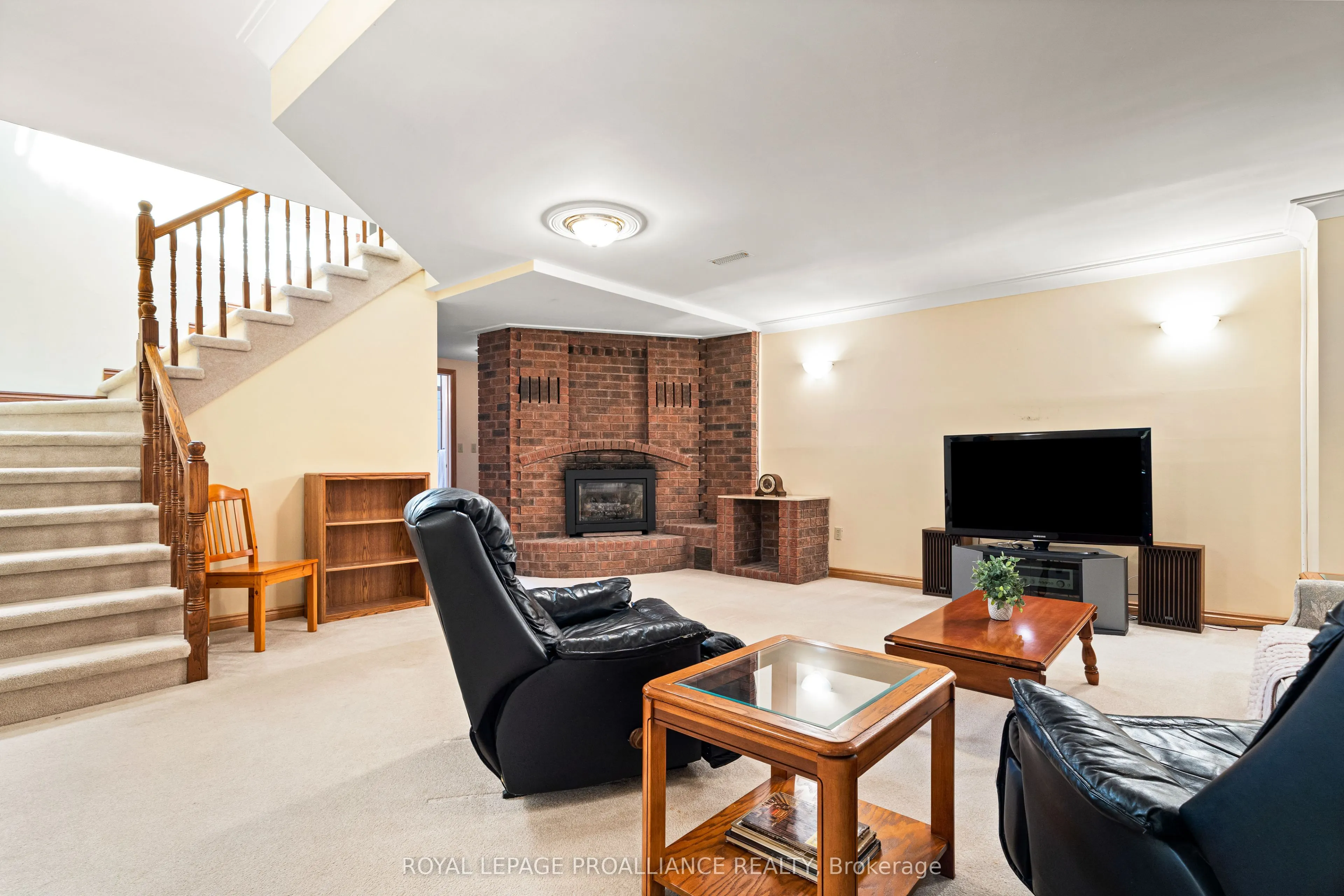 7 Brintnell Boulevard