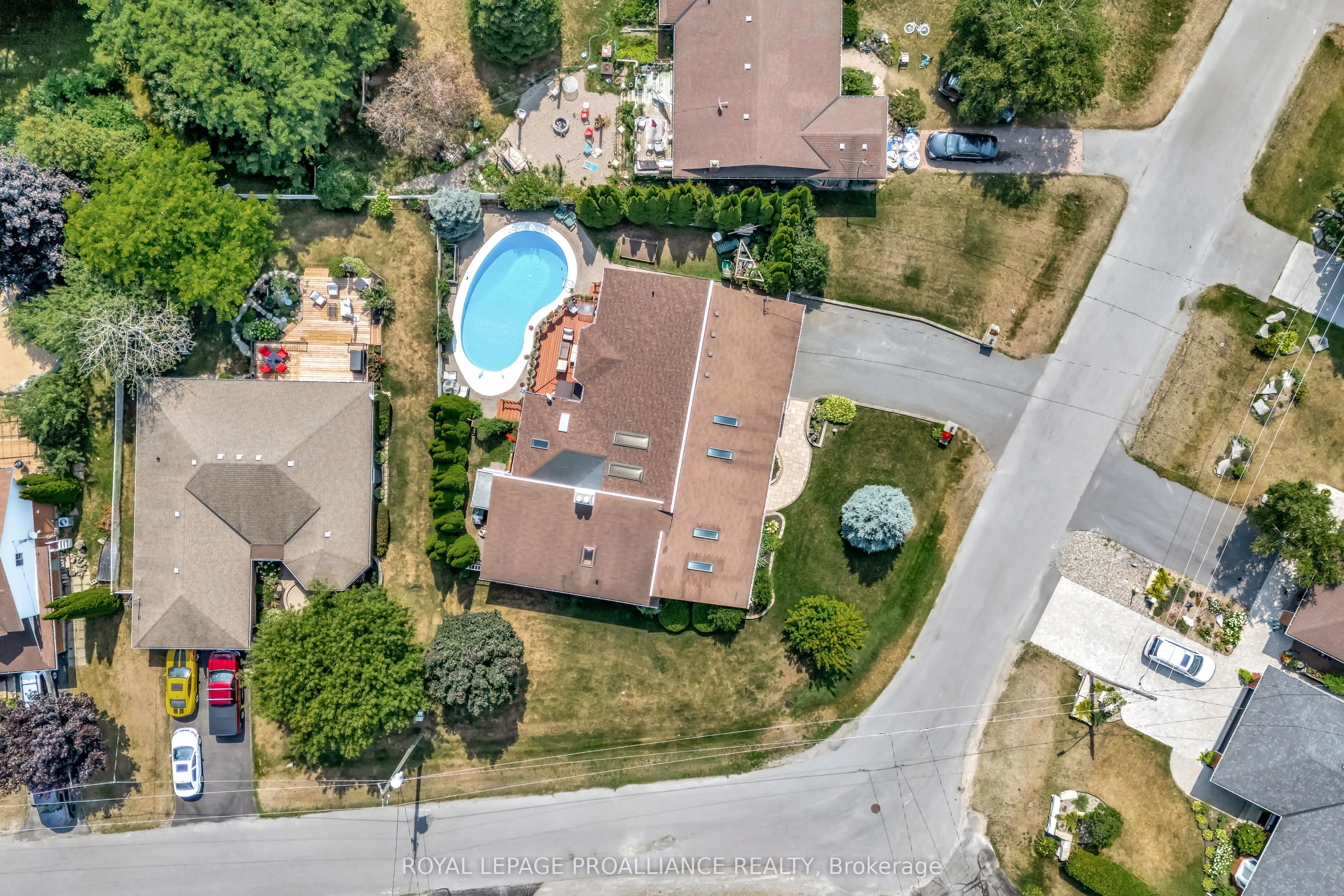 7 Brintnell Boulevard