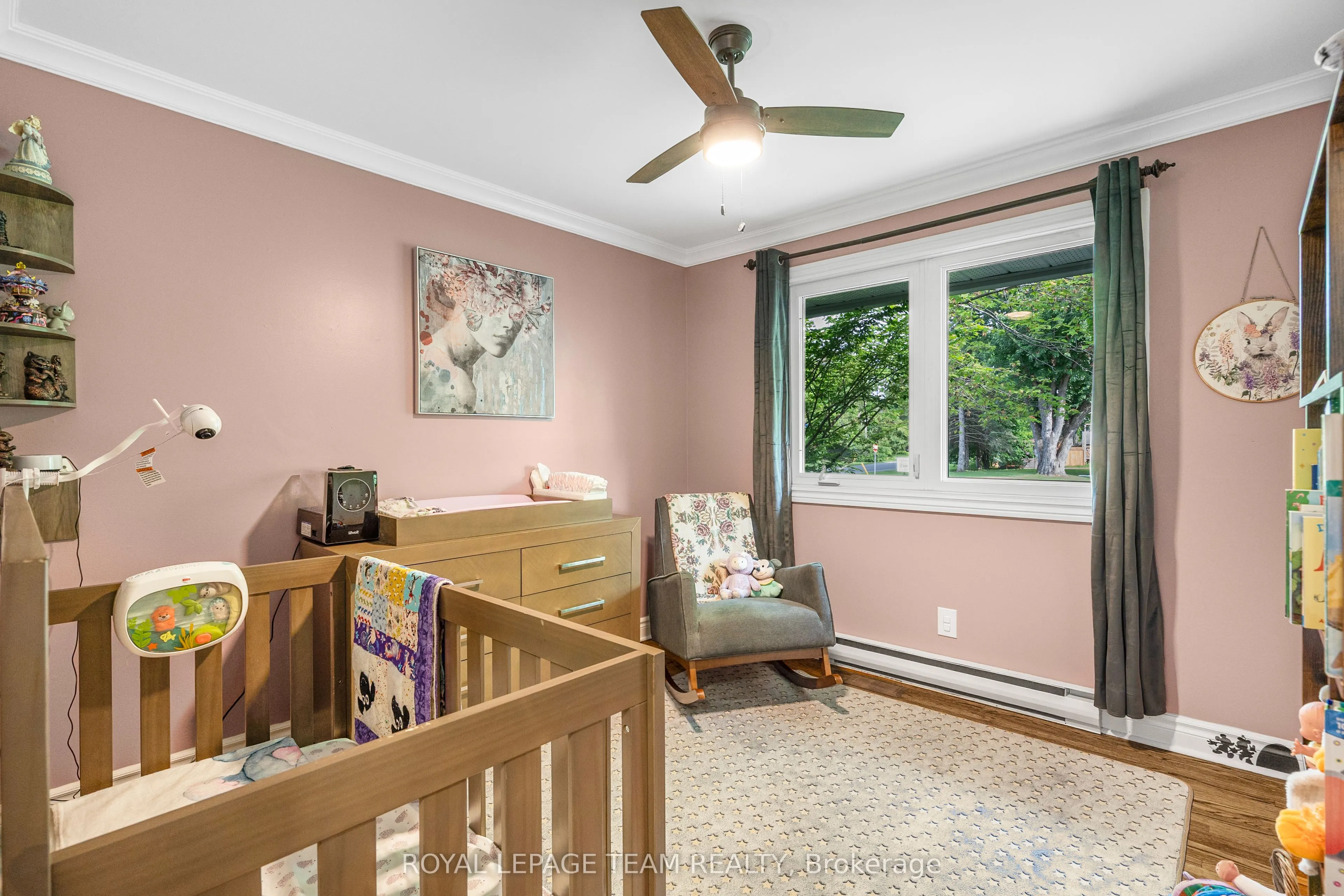 37 PROMENADE Avenue