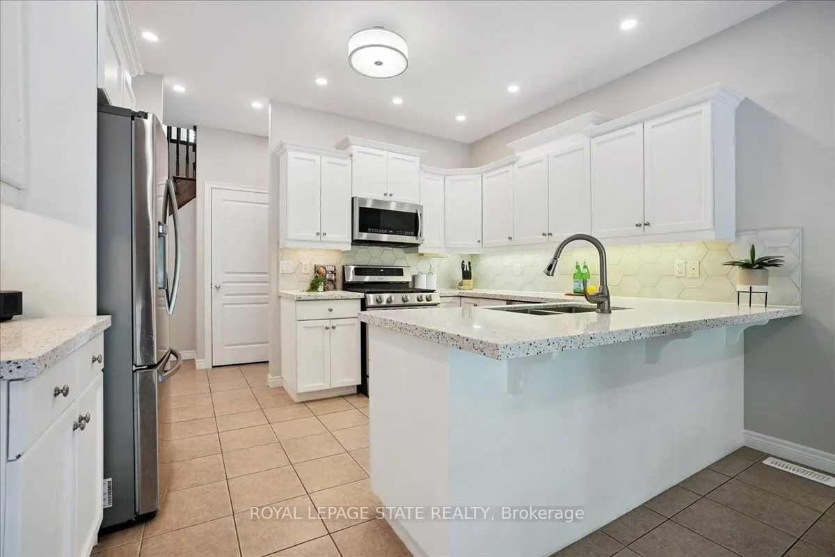 95 Hemlock Way