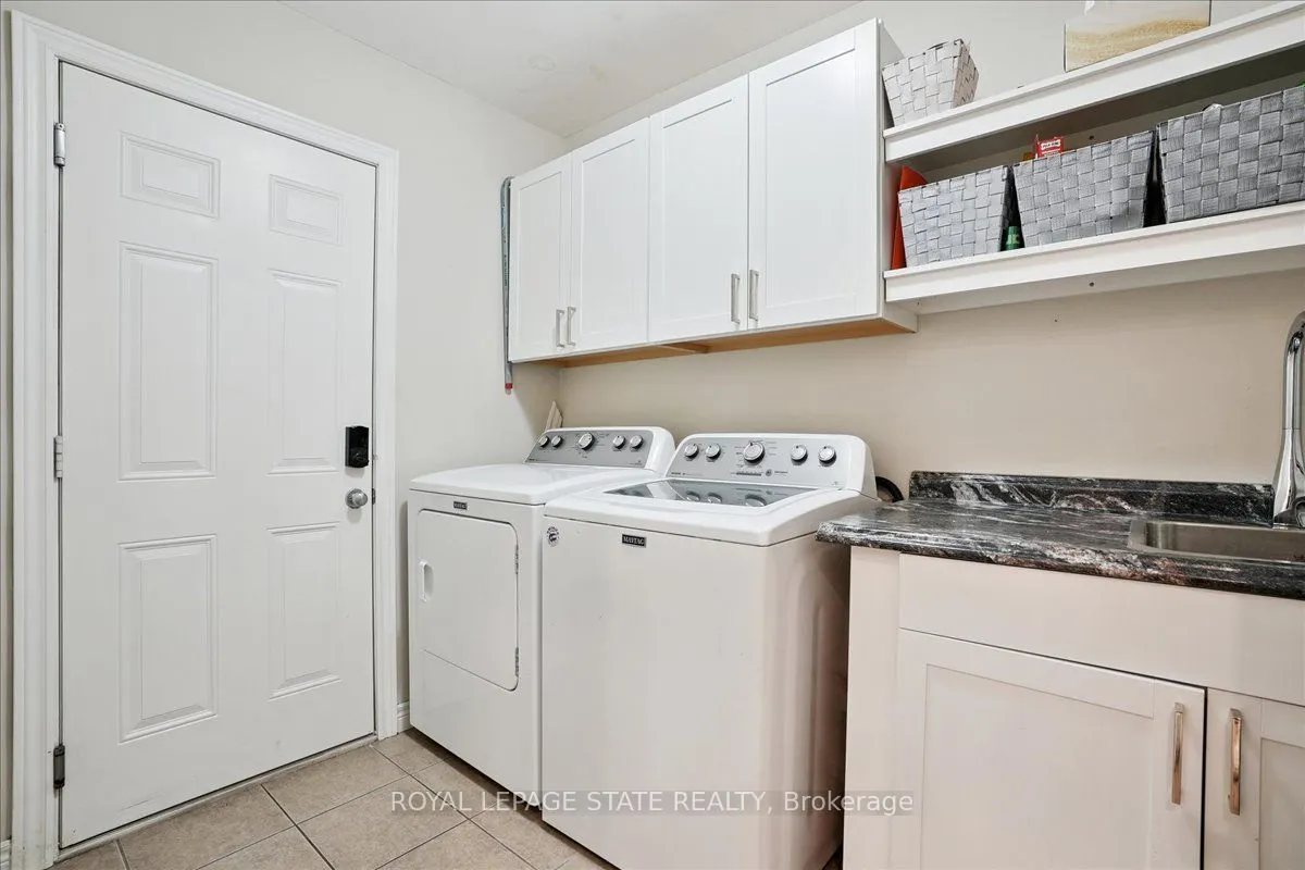 95 Hemlock Way