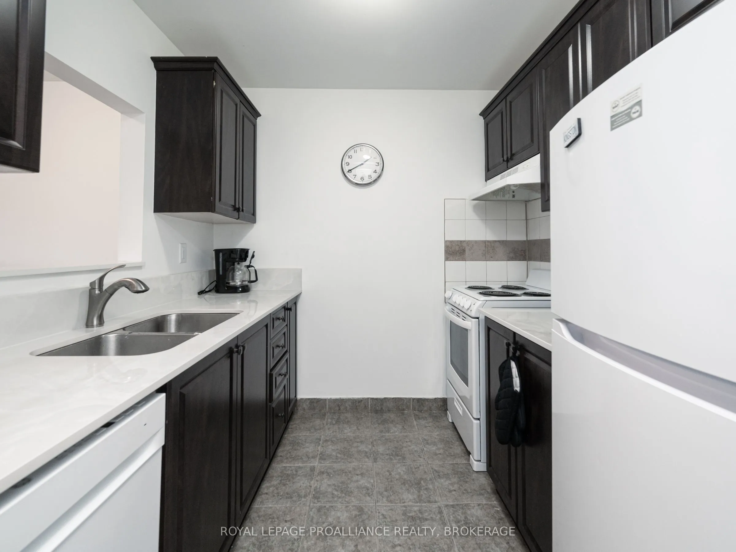 573 Armstrong Road, #110