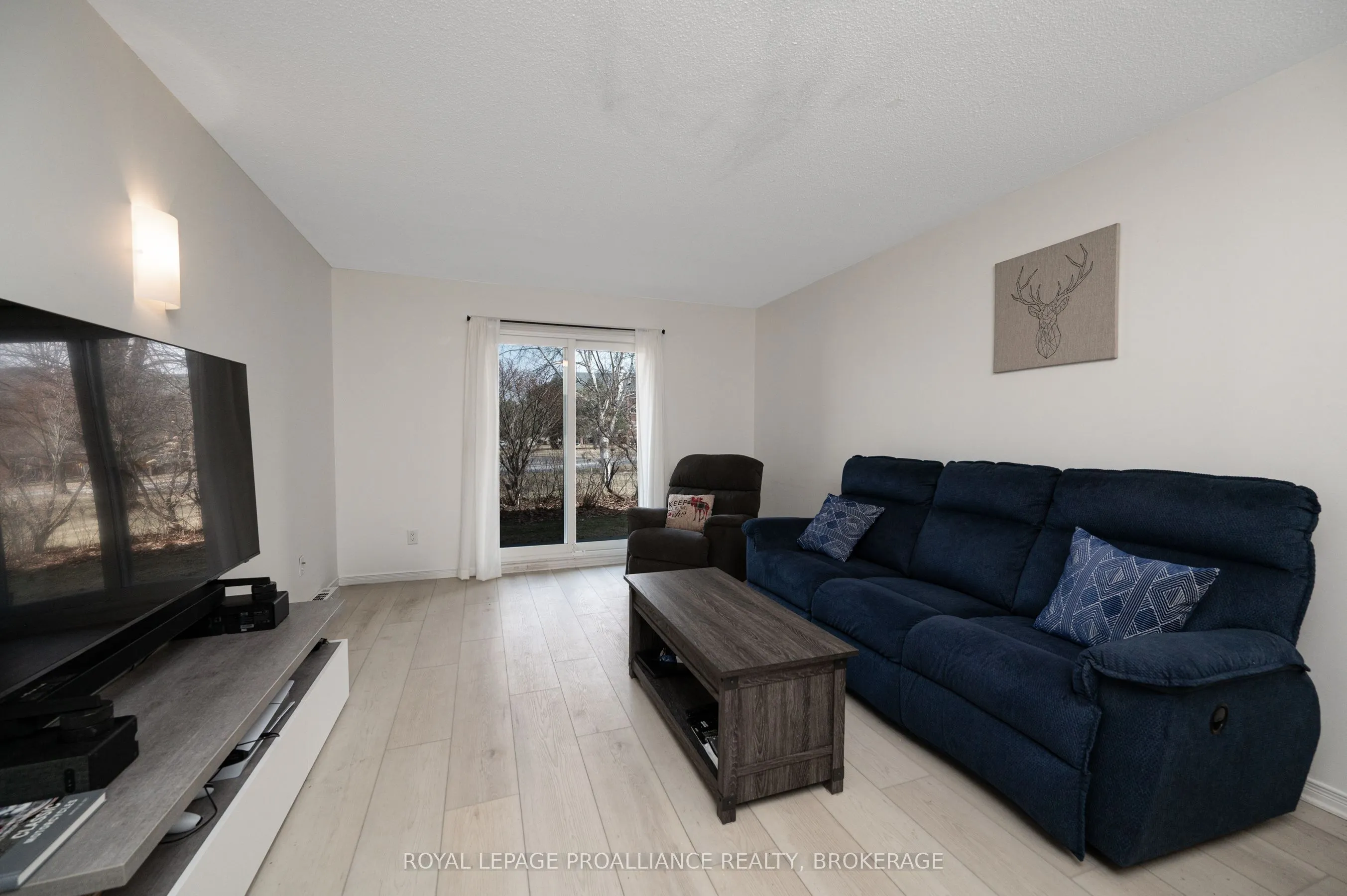 573 Armstrong Road, #110