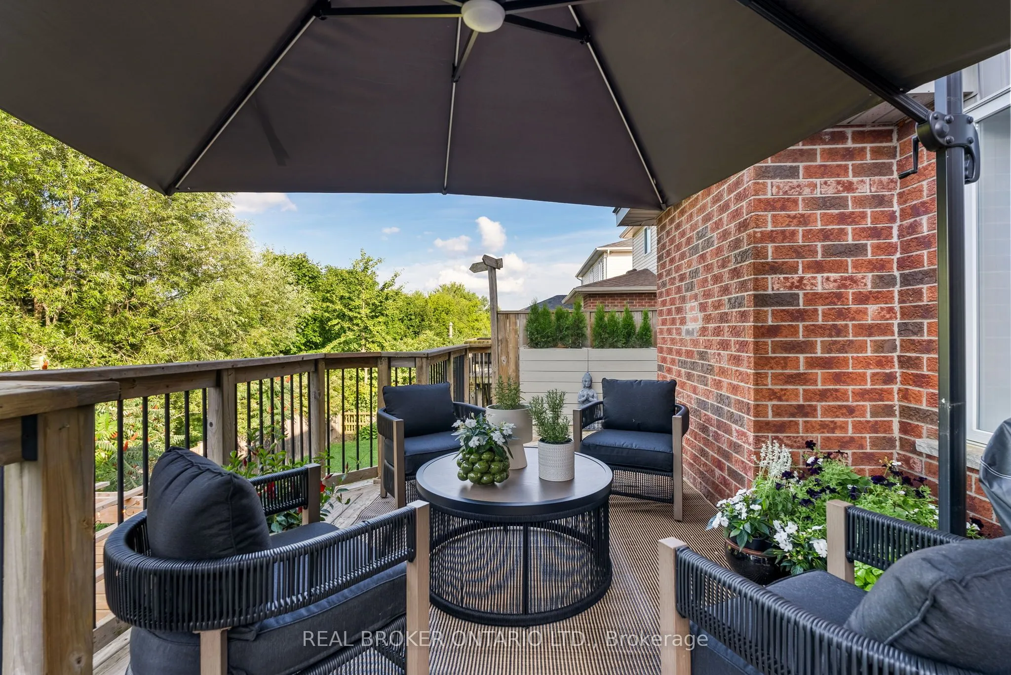 17 Coutts Court