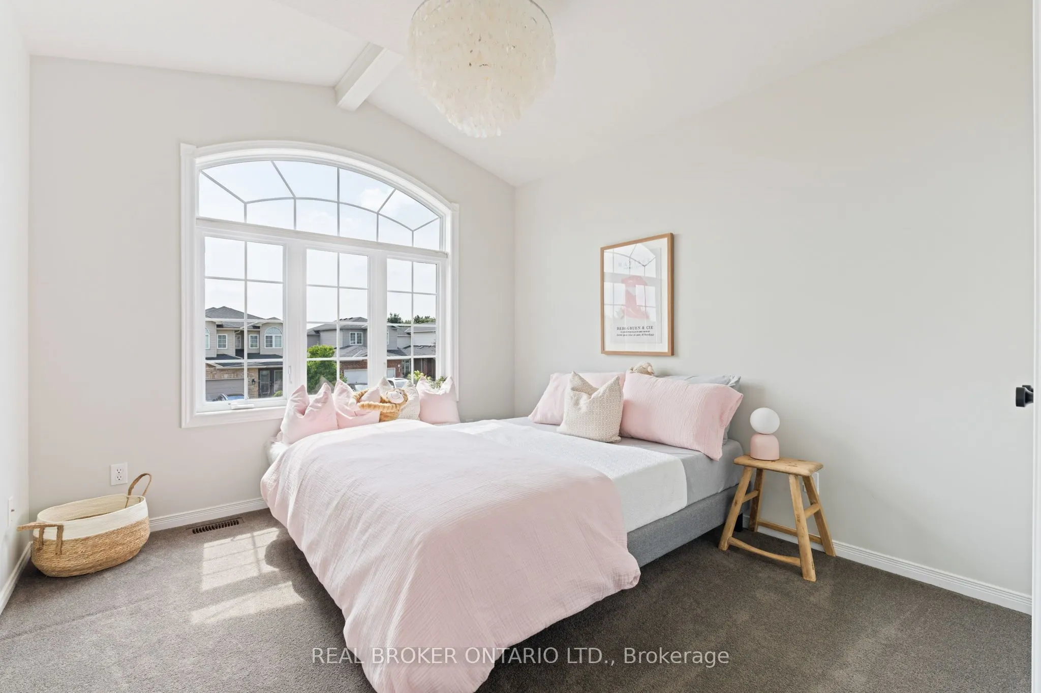 17 Coutts Court