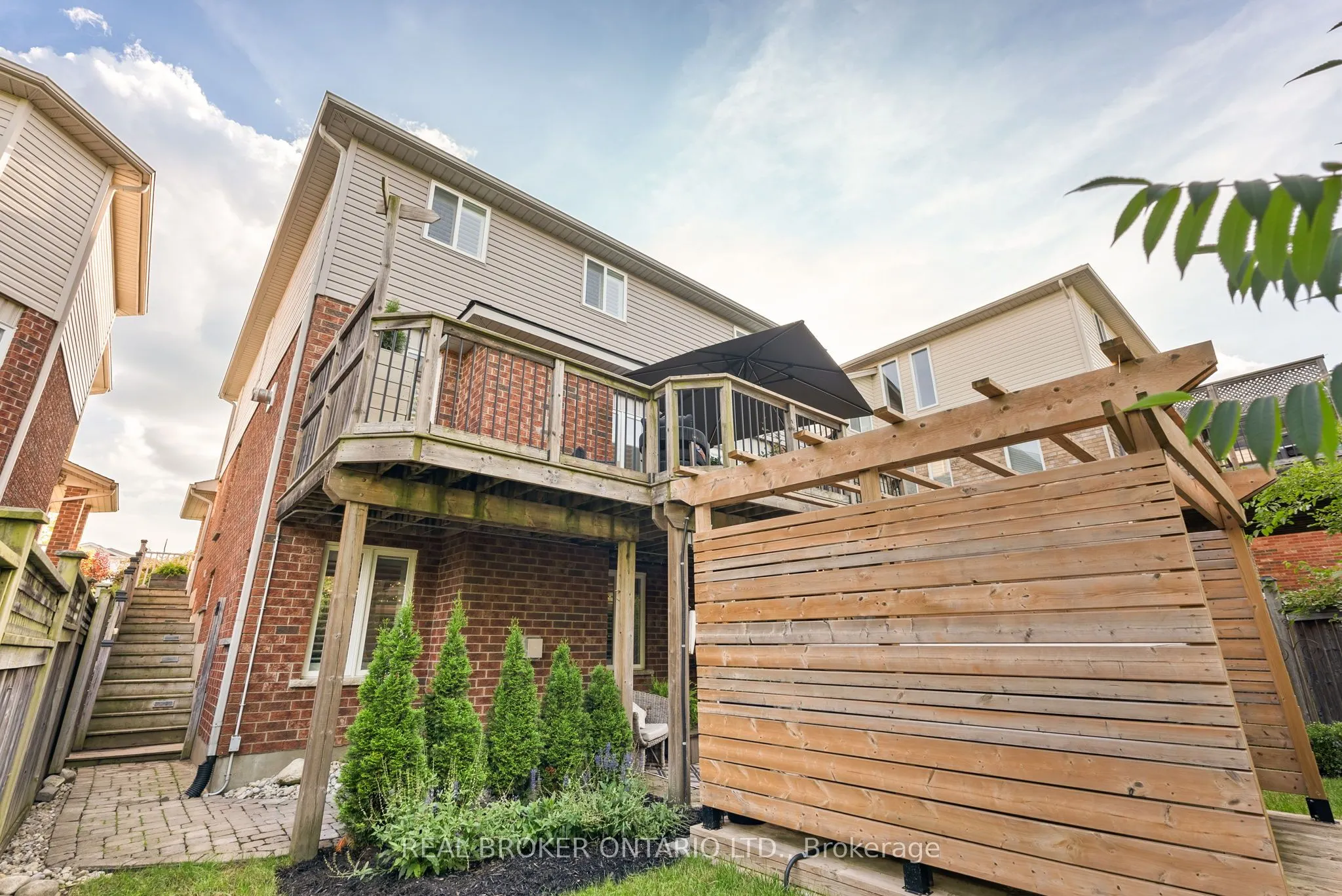 17 Coutts Court