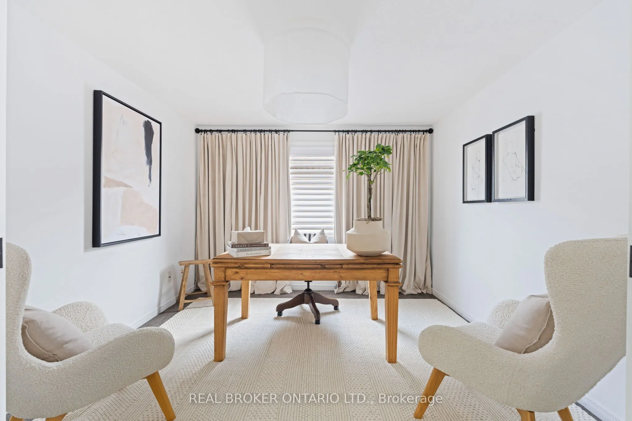 17 Coutts Court