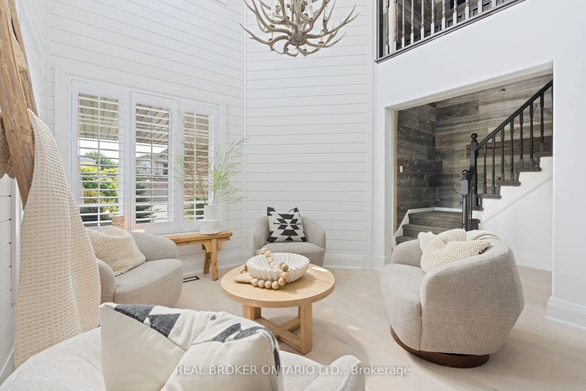 17 Coutts Court