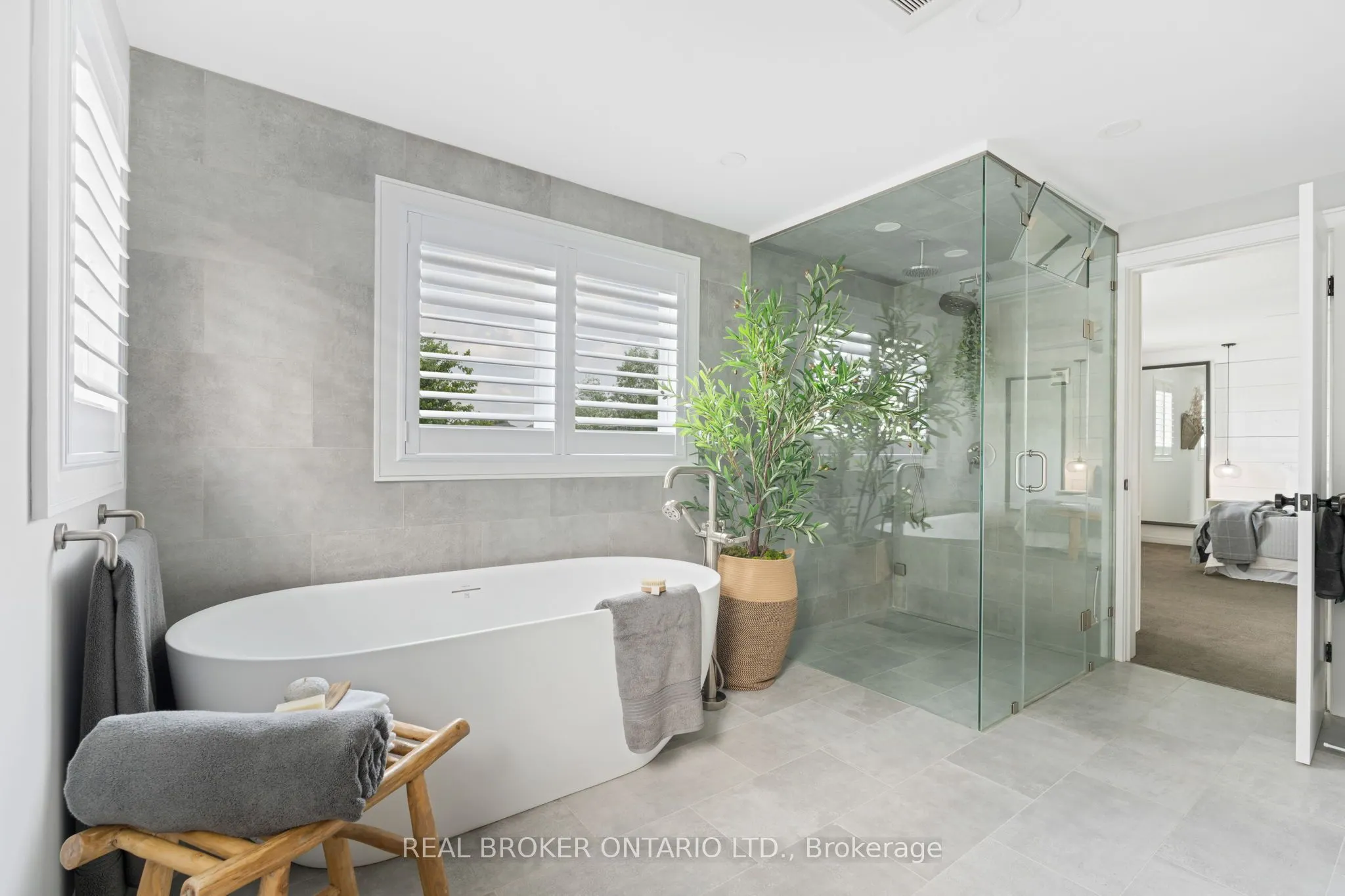 17 Coutts Court