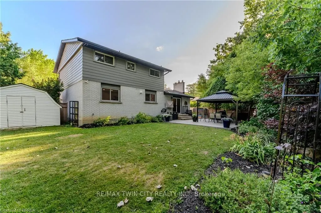 63 Veevers Drive