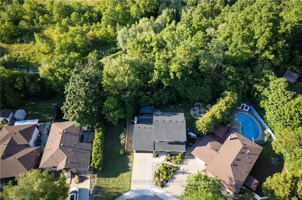 63 Veevers Drive
