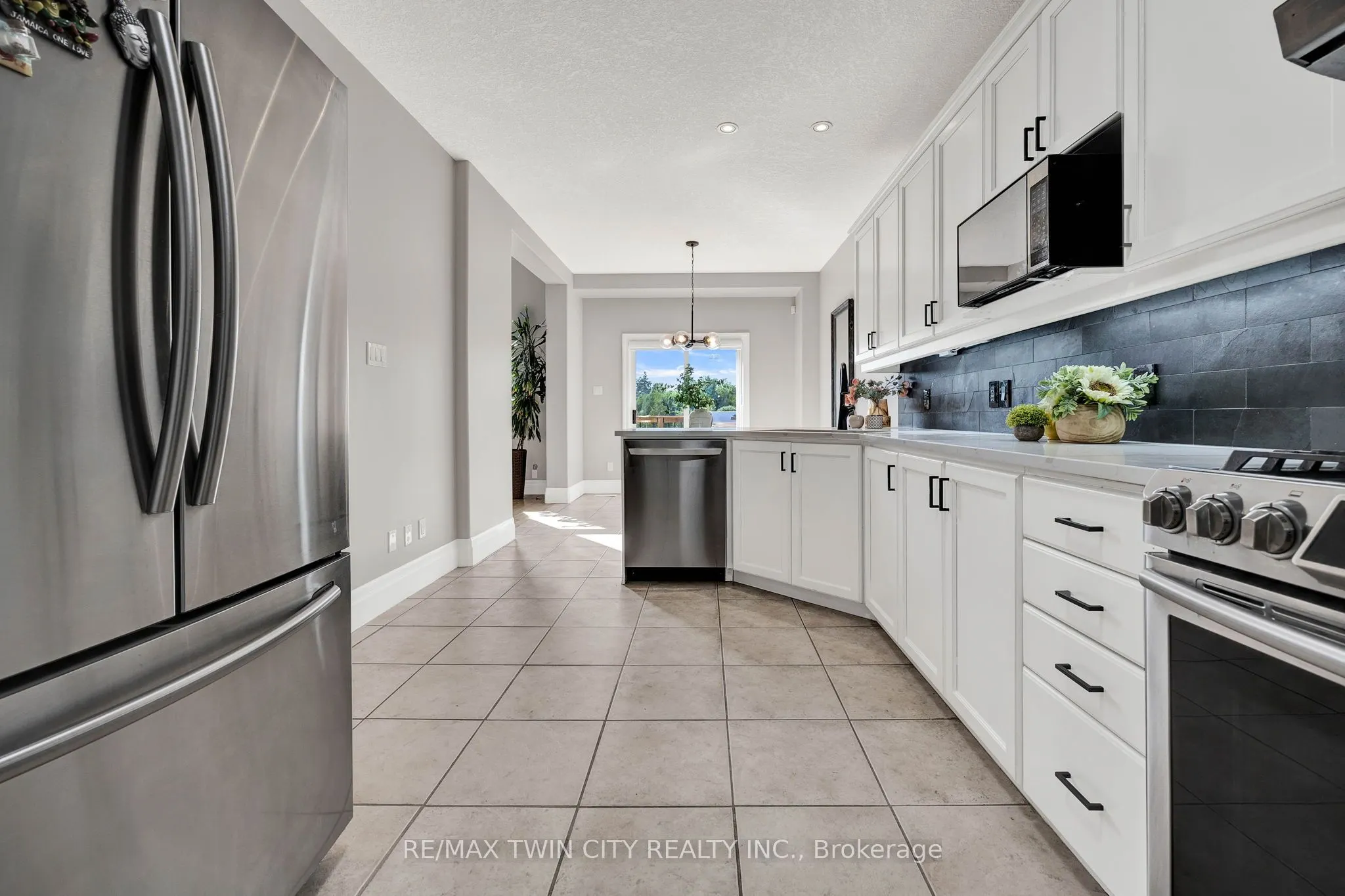 433 DOON SOUTH Drive