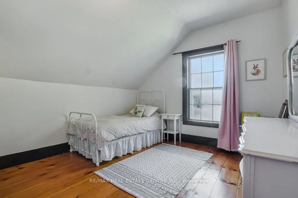 4225 Fly Road