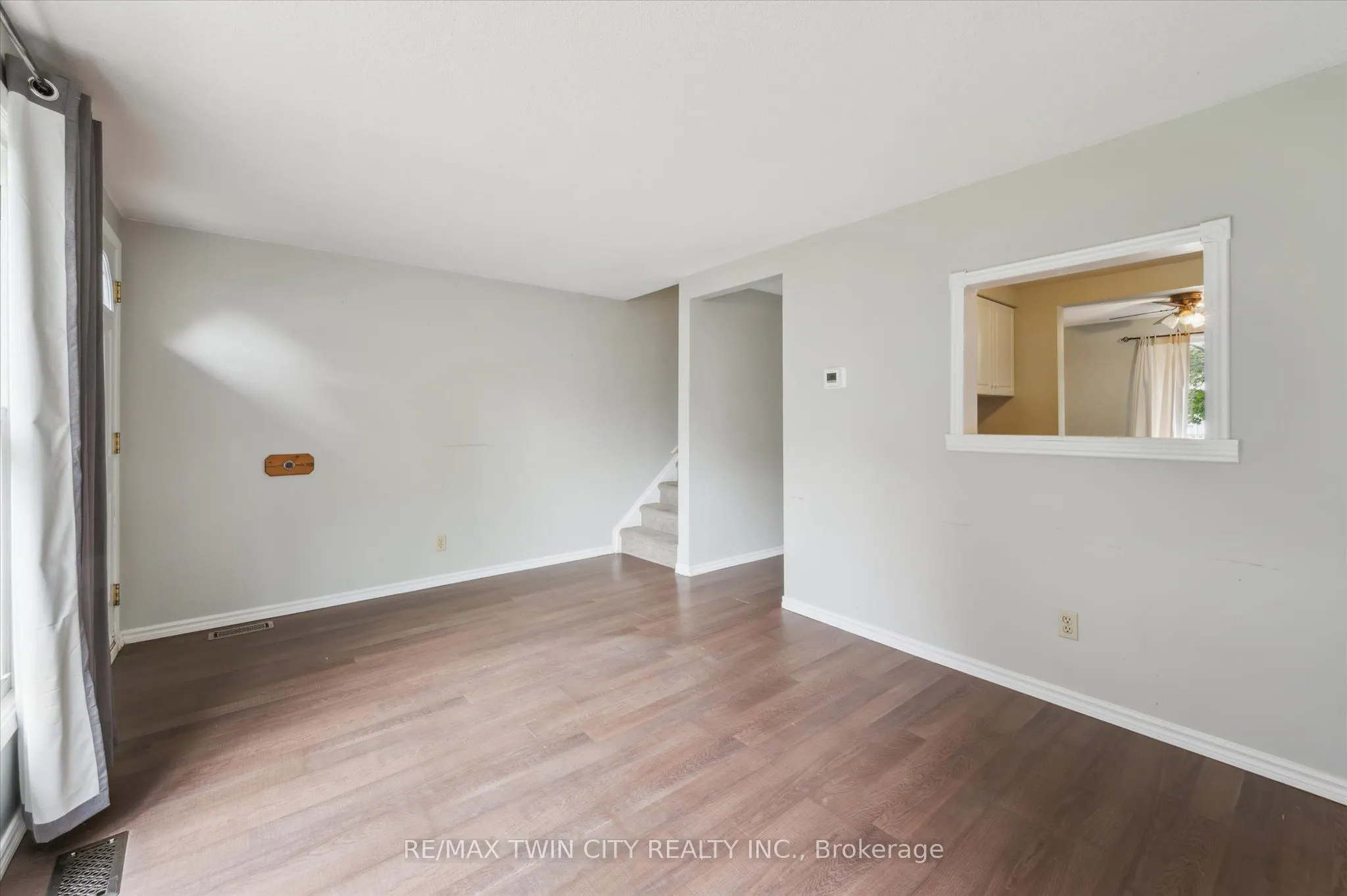 210 Glamis Road, #6