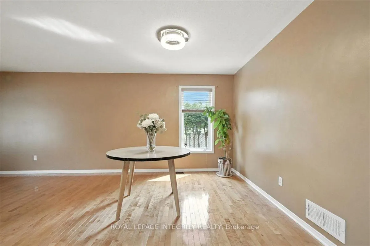 636 Aquaview Drive