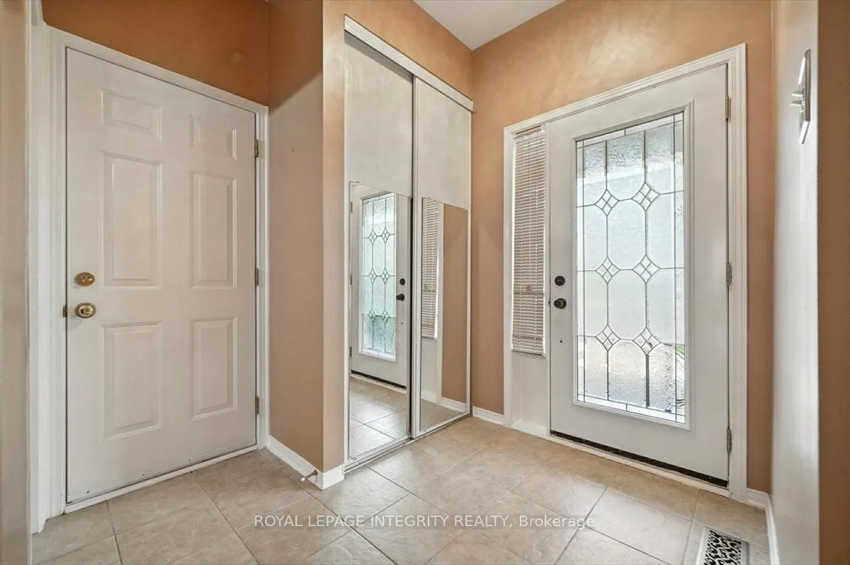 636 Aquaview Drive