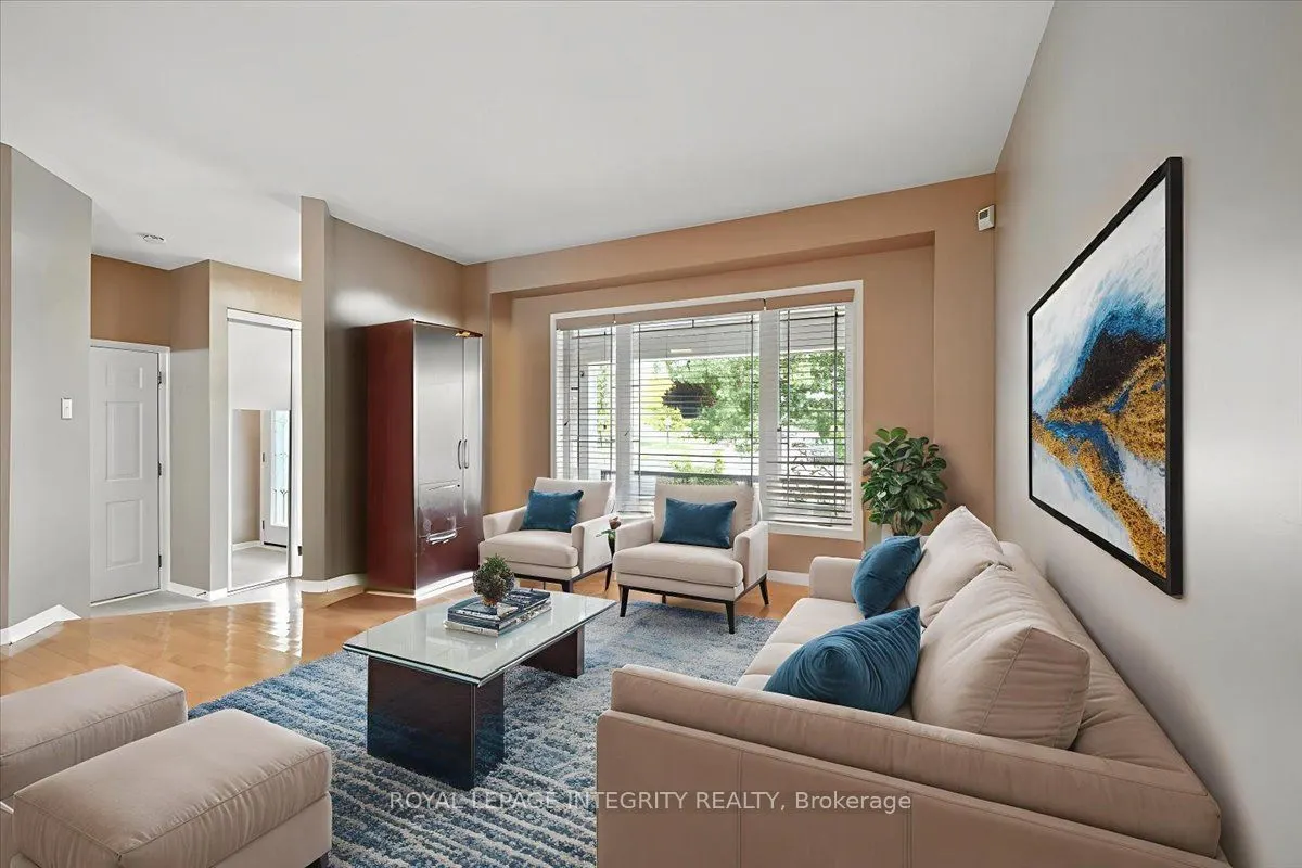 636 Aquaview Drive
