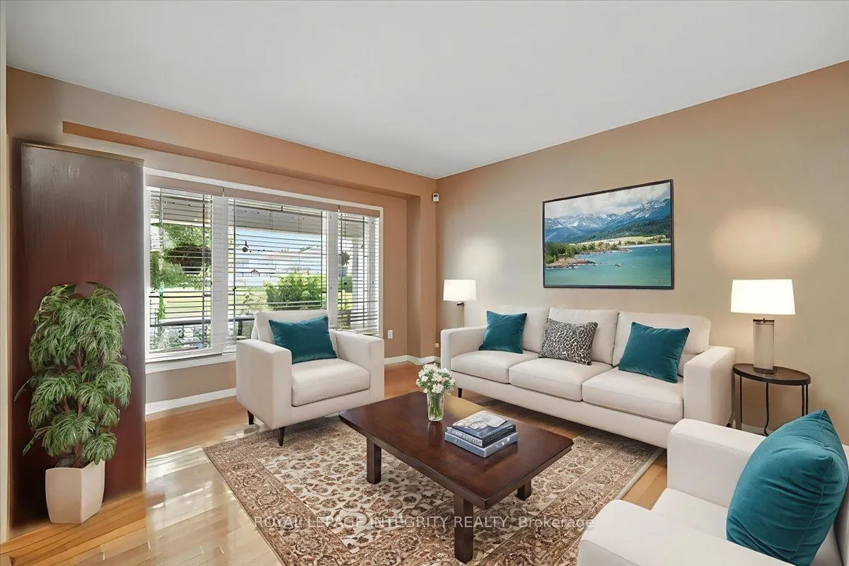 636 Aquaview Drive
