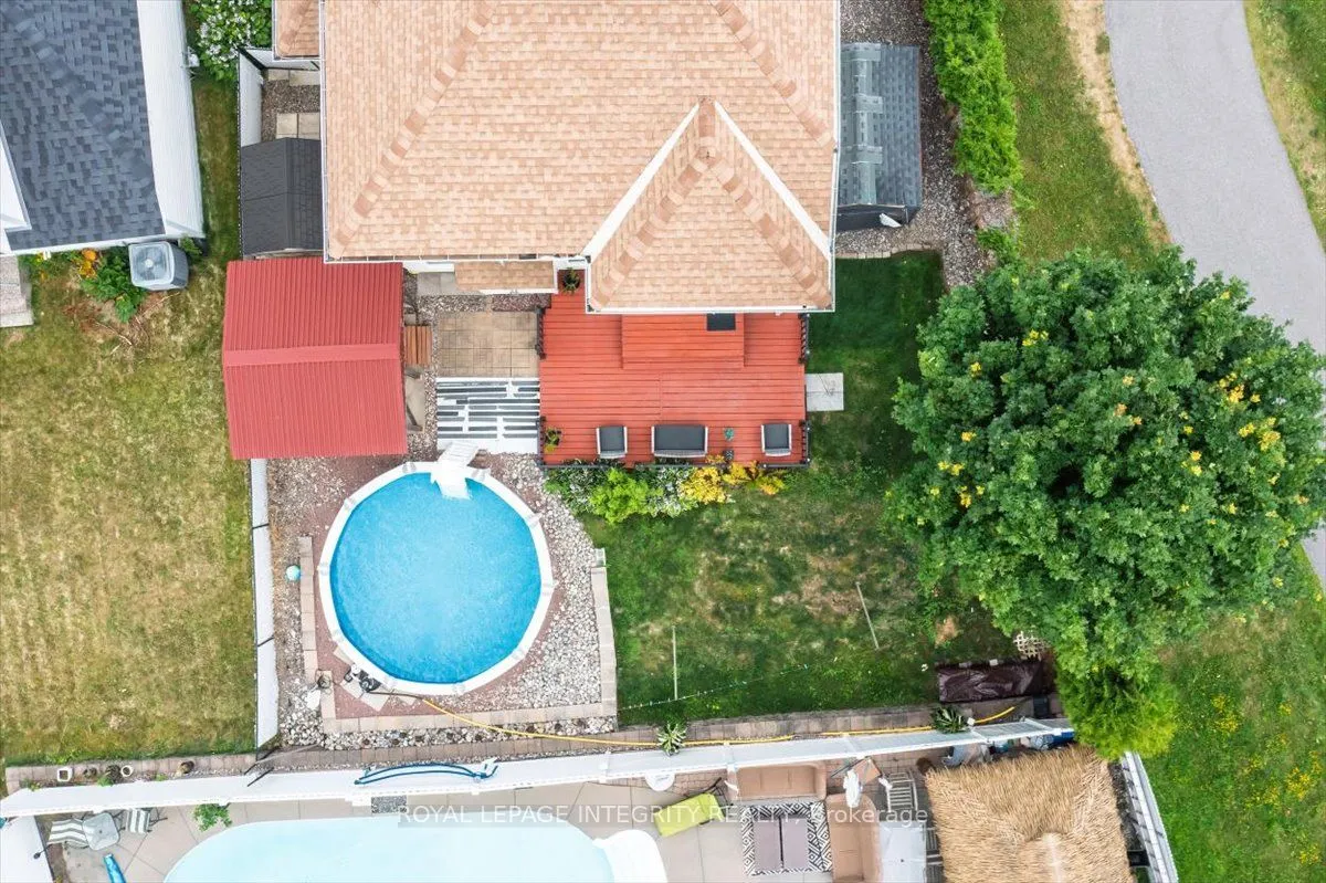 636 Aquaview Drive
