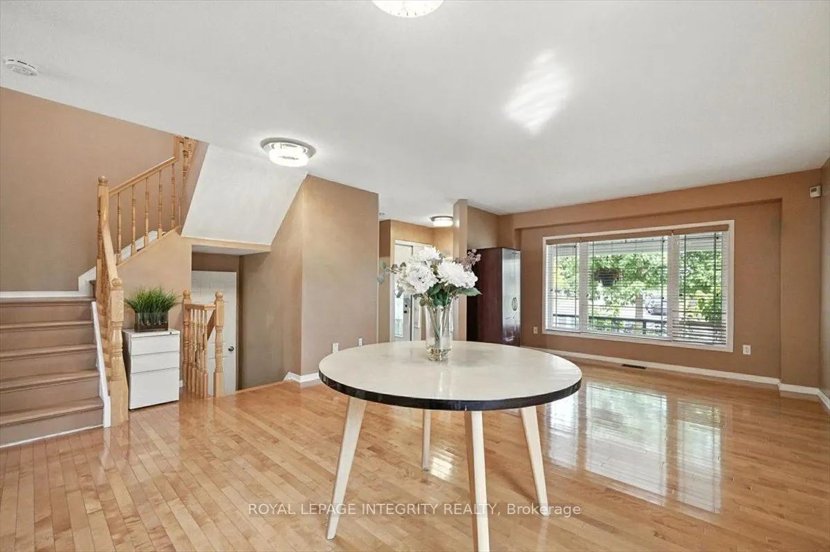 636 Aquaview Drive
