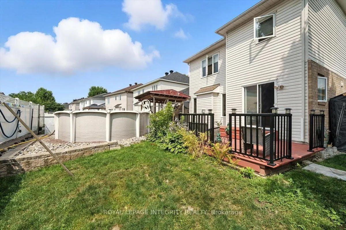 636 Aquaview Drive