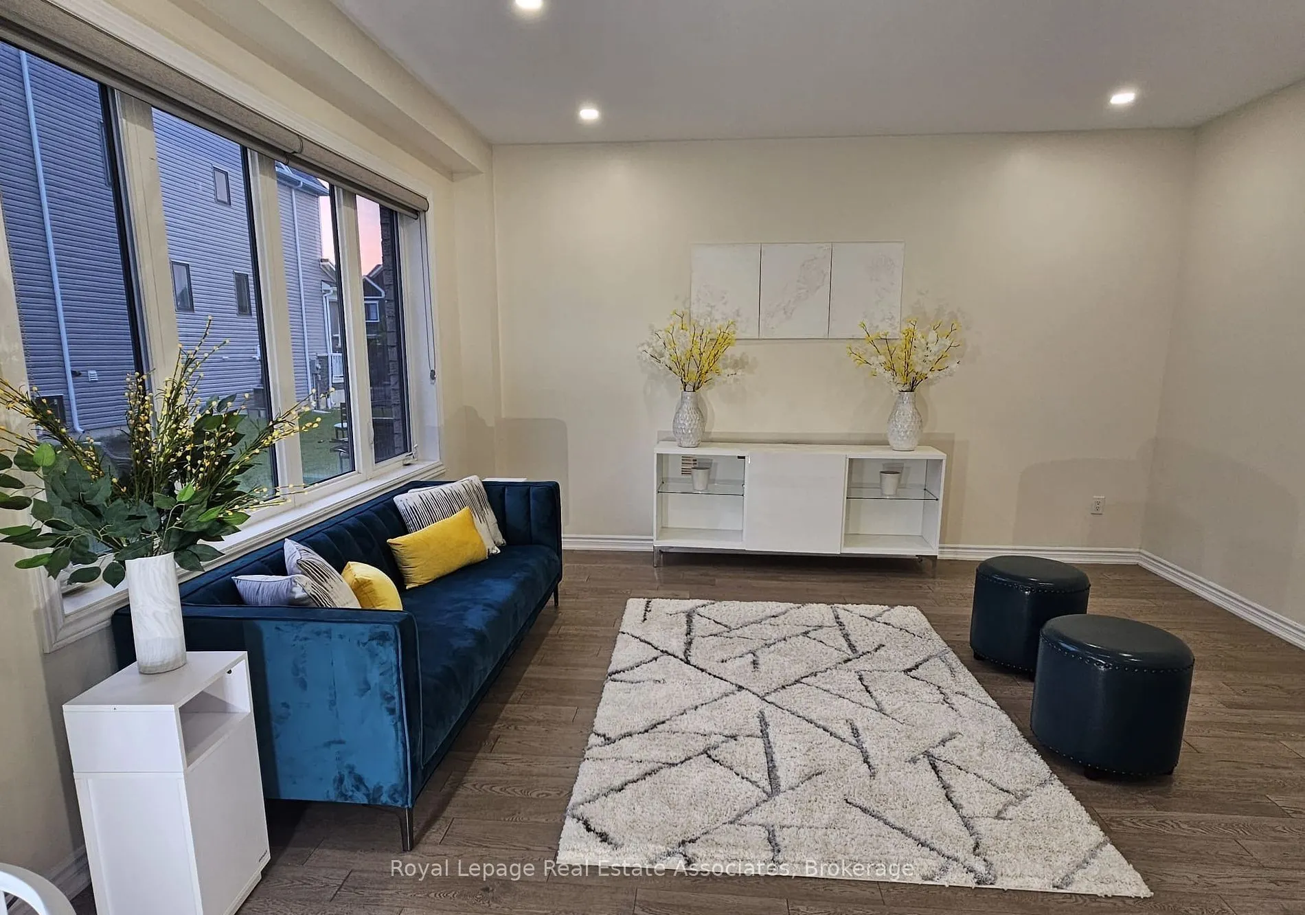 60 Witteveen Drive