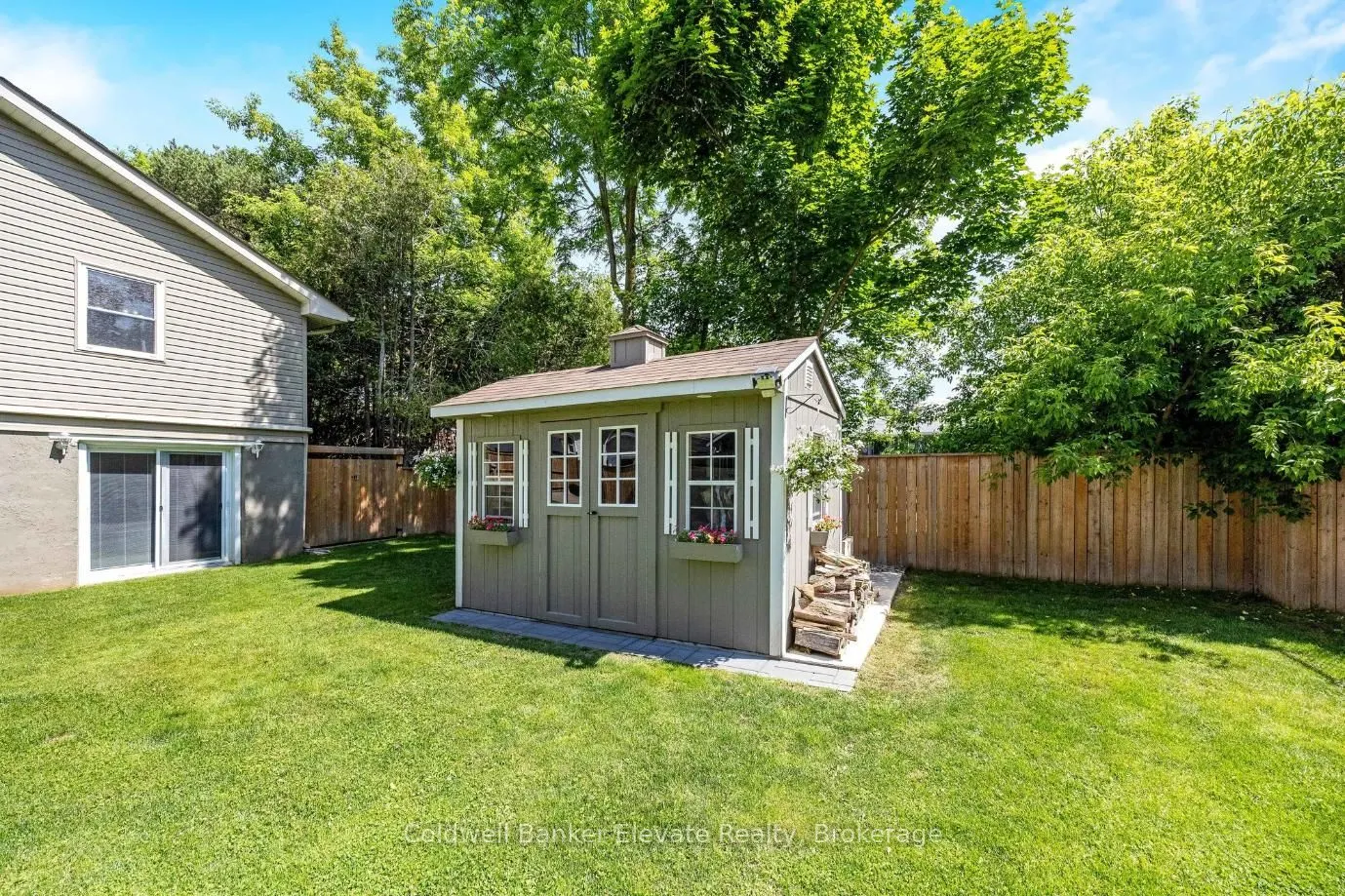 3 Lorne Street