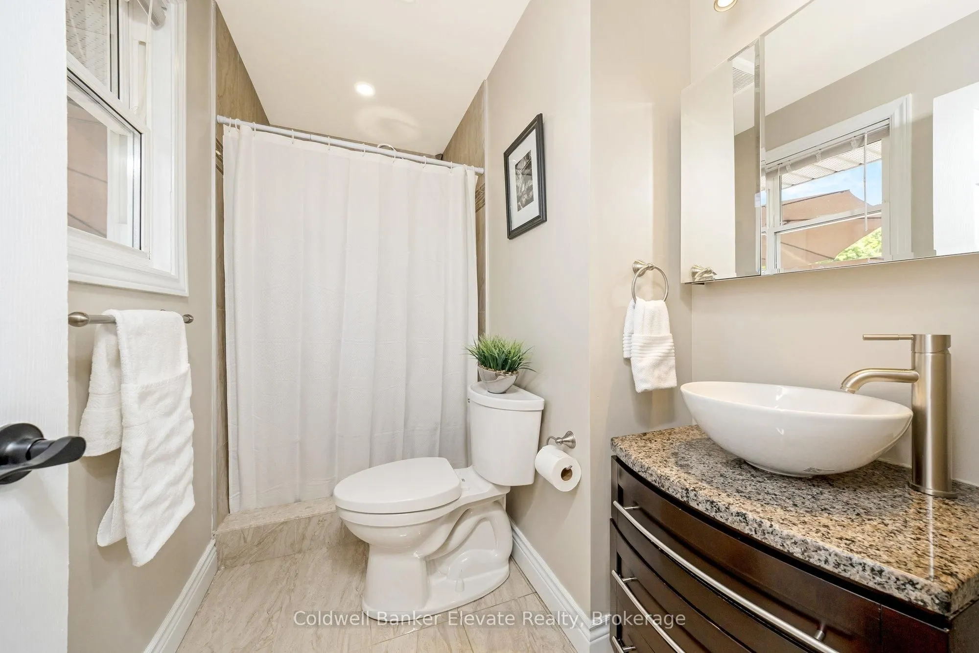 3 Lorne Street