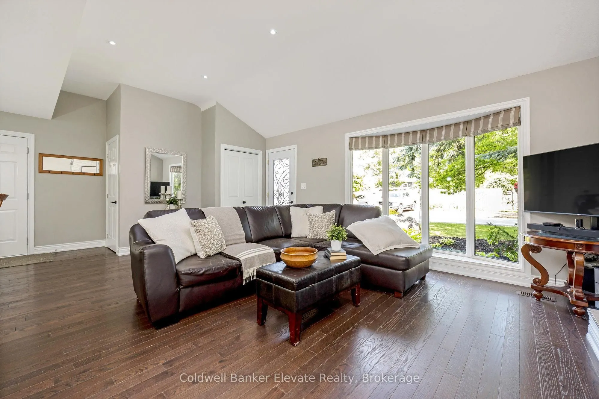 3 Lorne Street