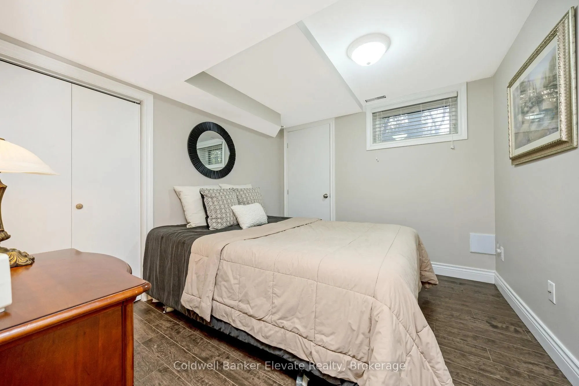 3 Lorne Street