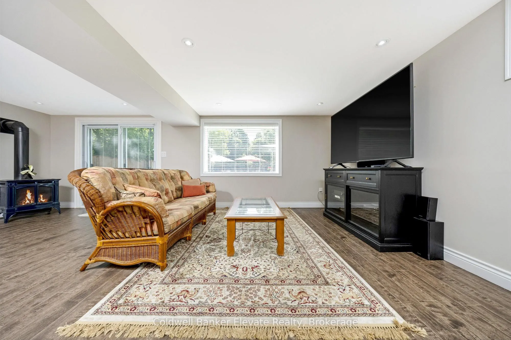3 Lorne Street