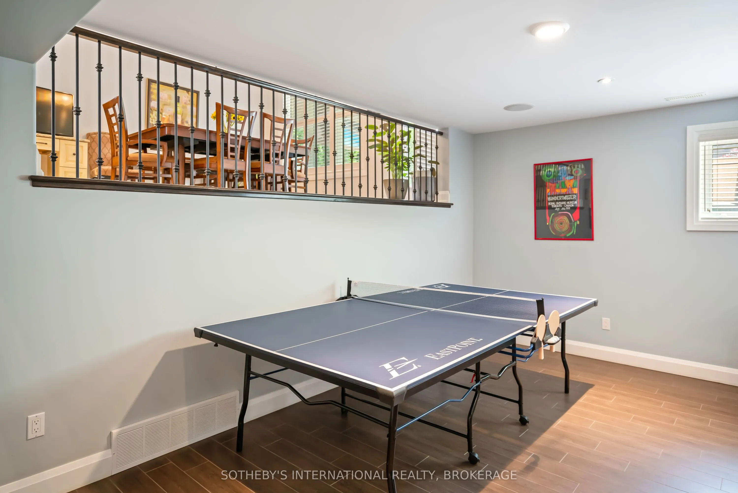 8548 Forestview Boulevard