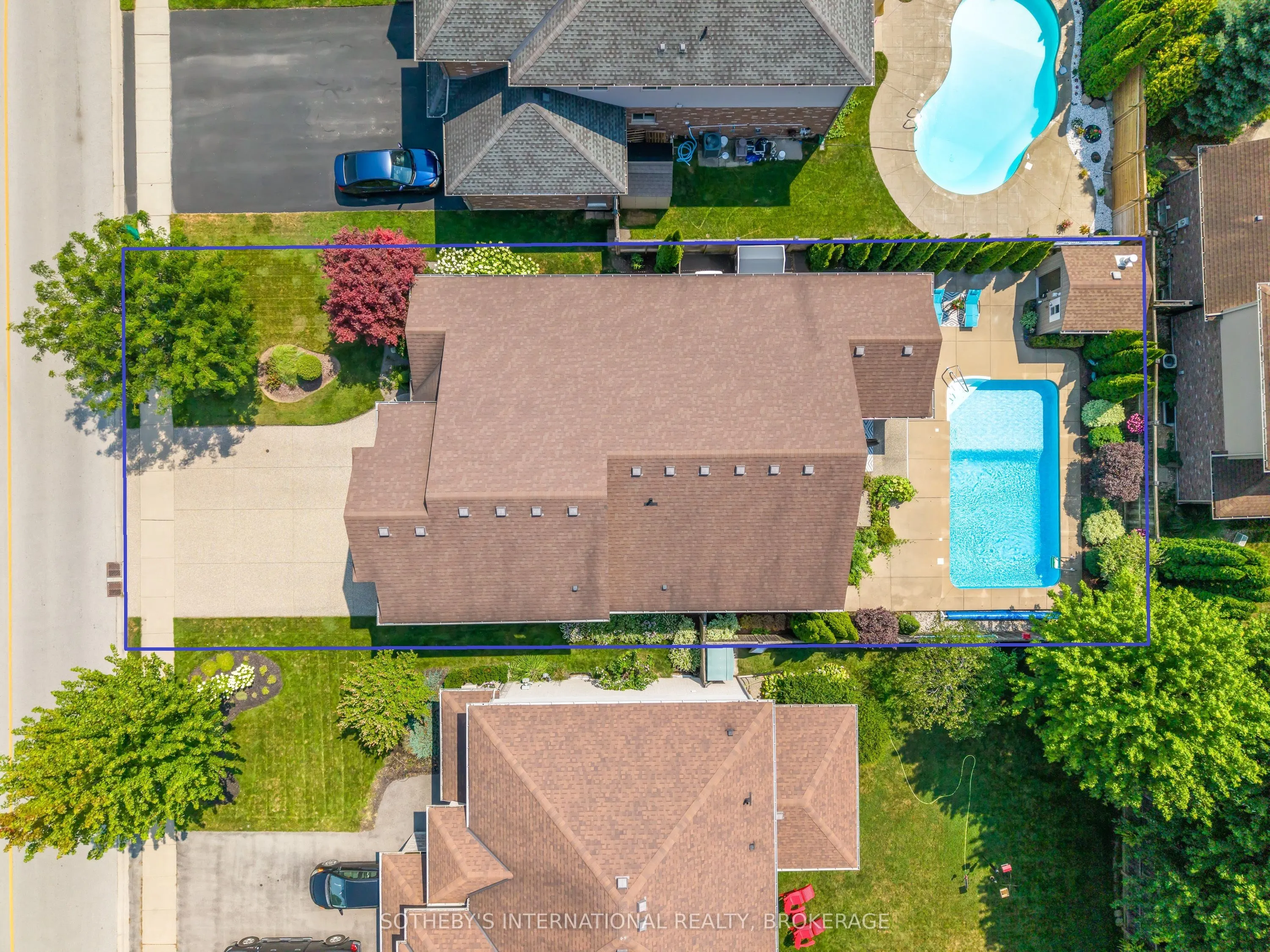 8548 Forestview Boulevard
