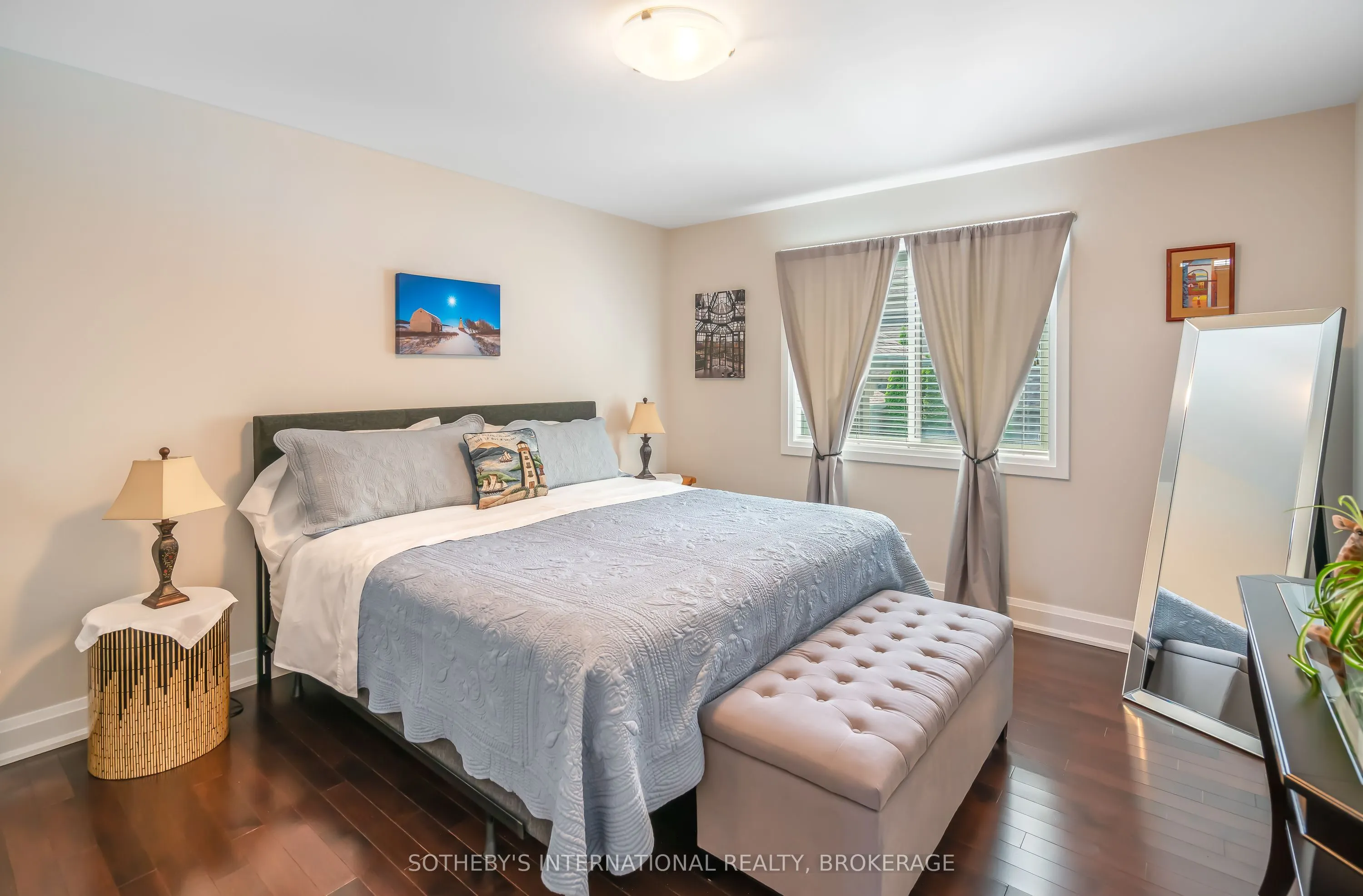 8548 Forestview Boulevard