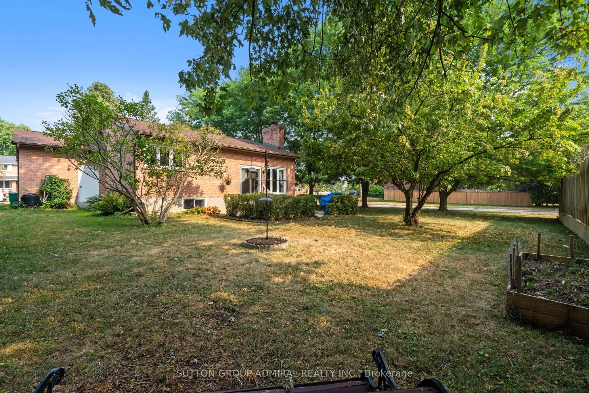 821 Bridle Path Crescent