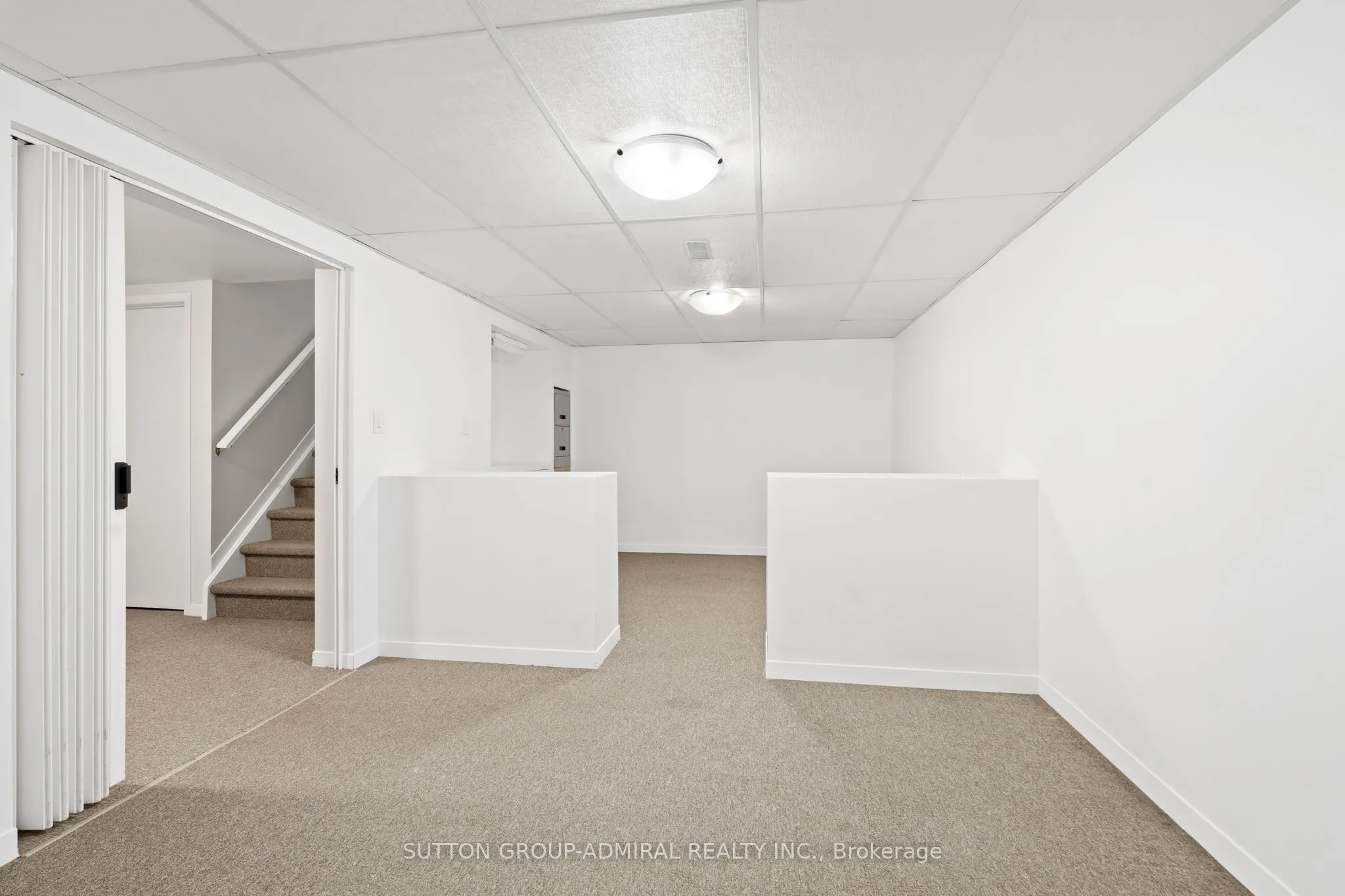821 Bridle Path Crescent