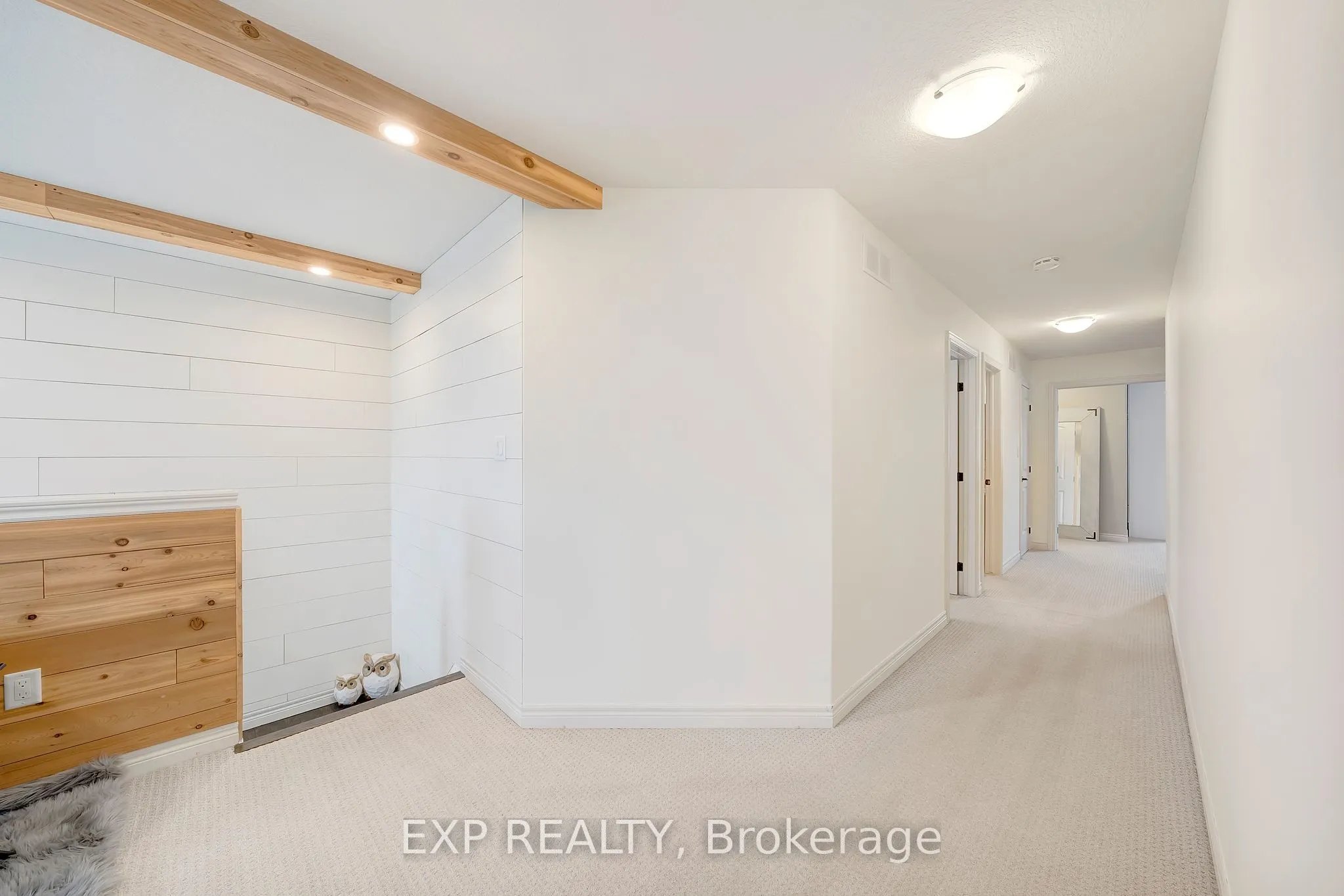 4882 Allan Court