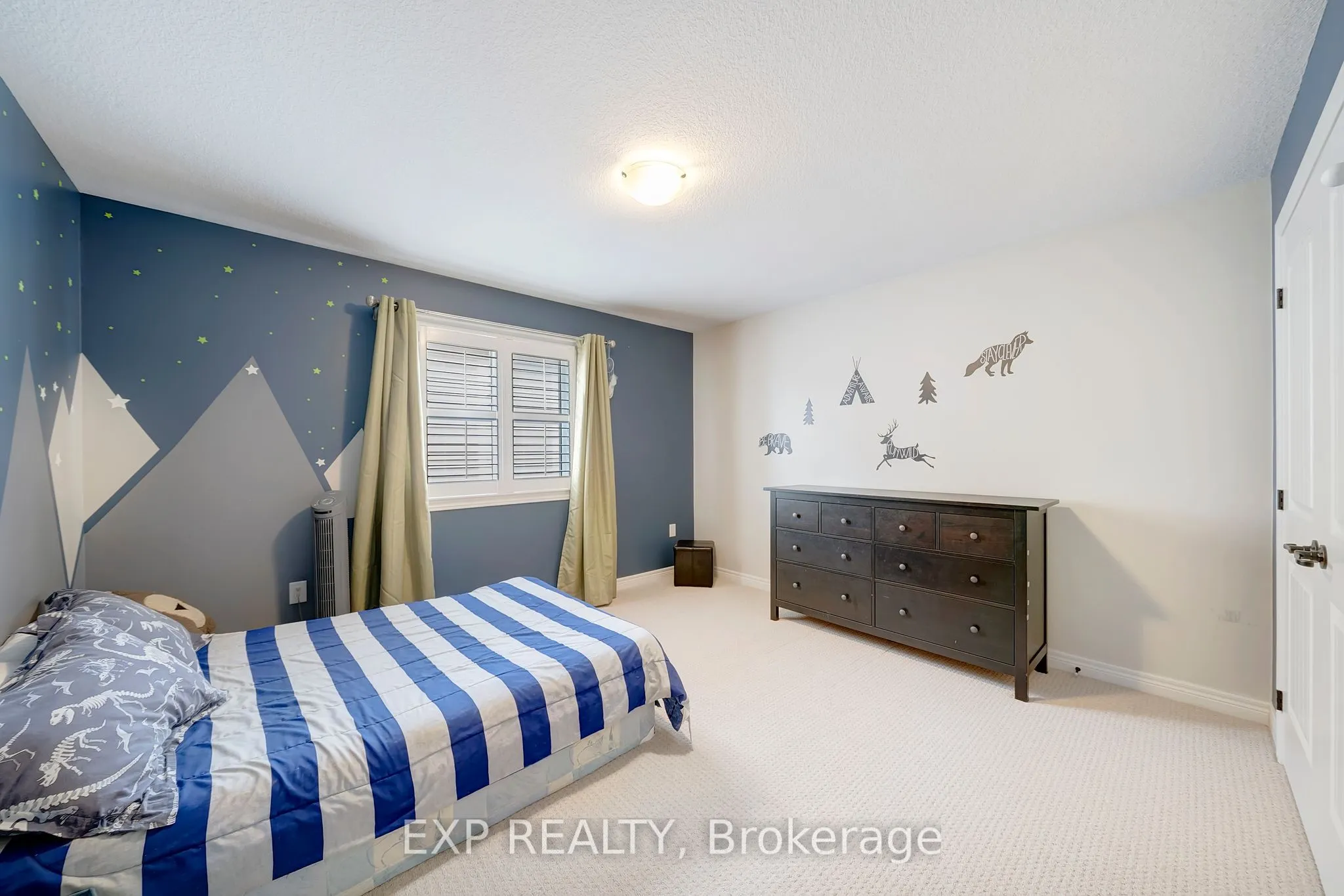 4882 Allan Court