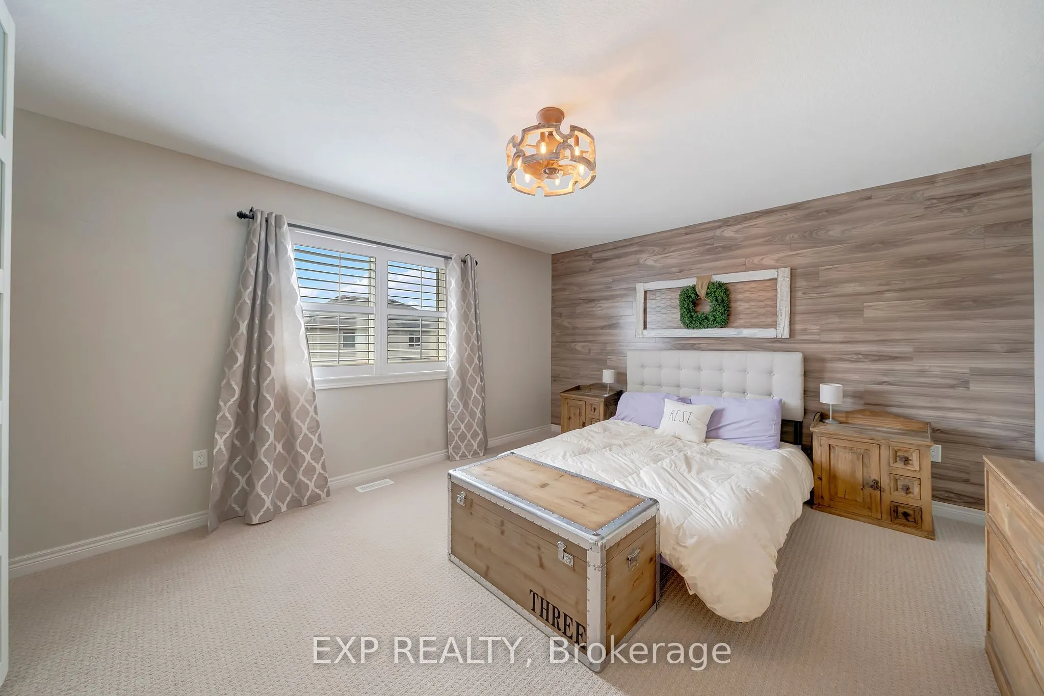 4882 Allan Court