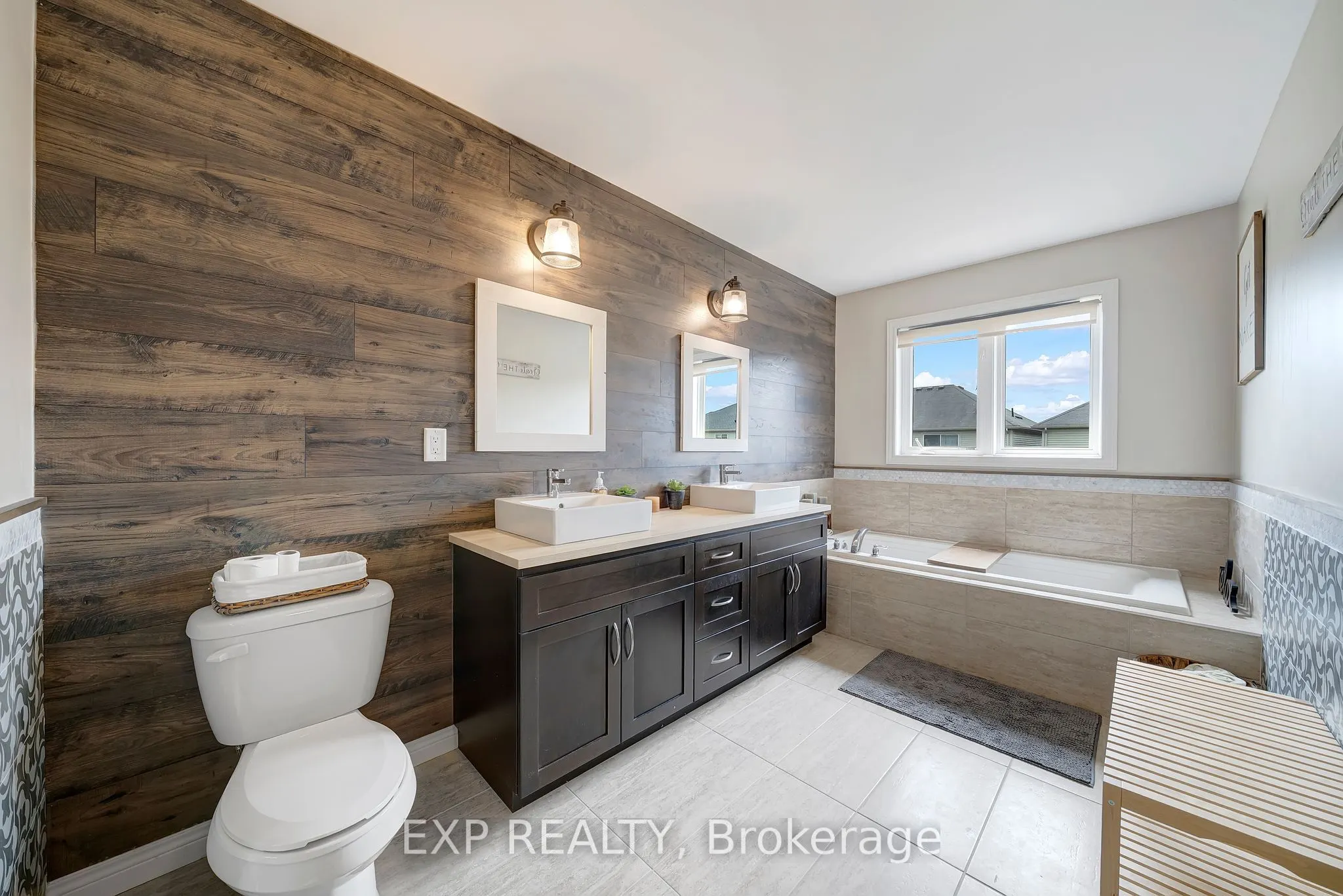 4882 Allan Court