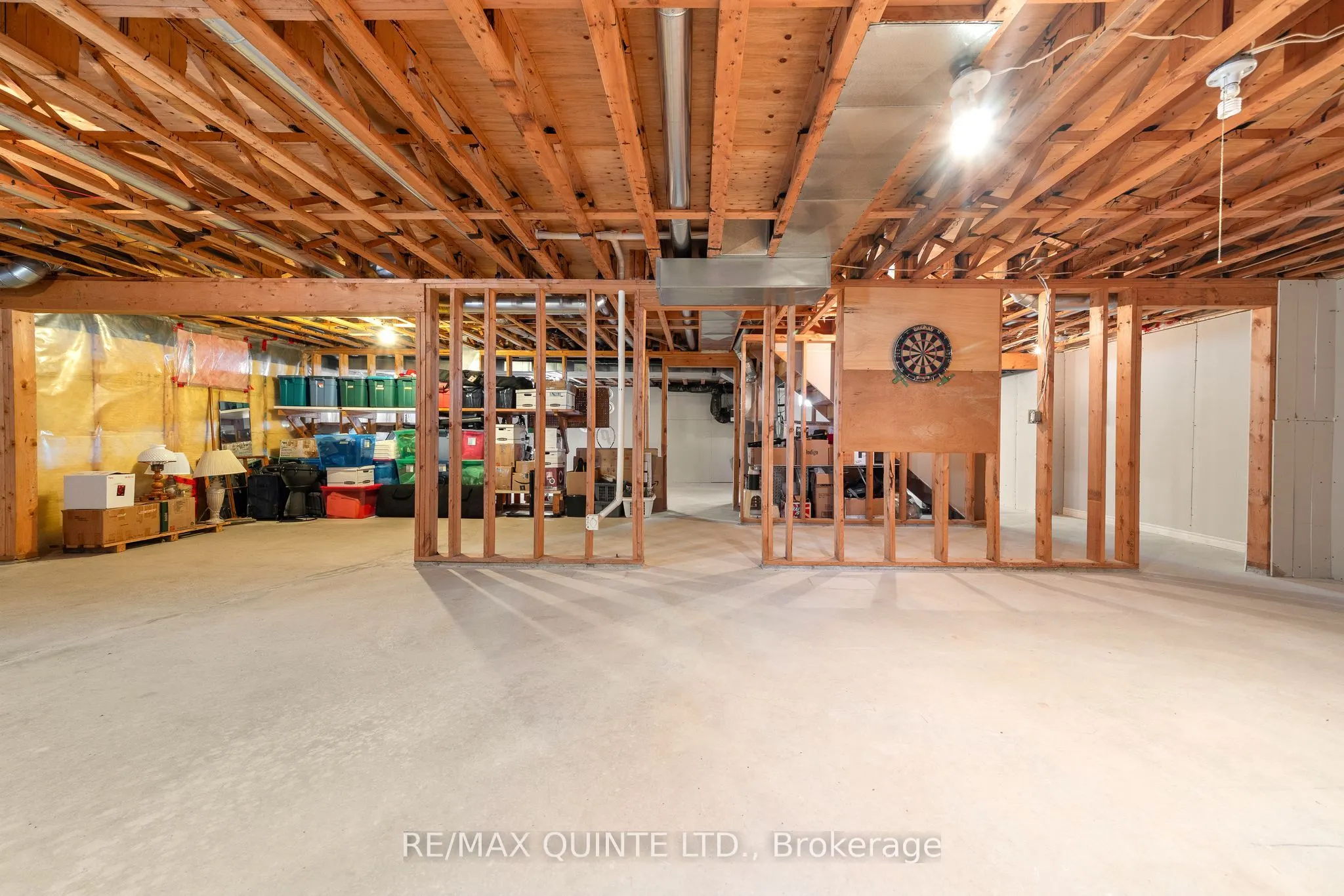 31 Bay Breeze Street