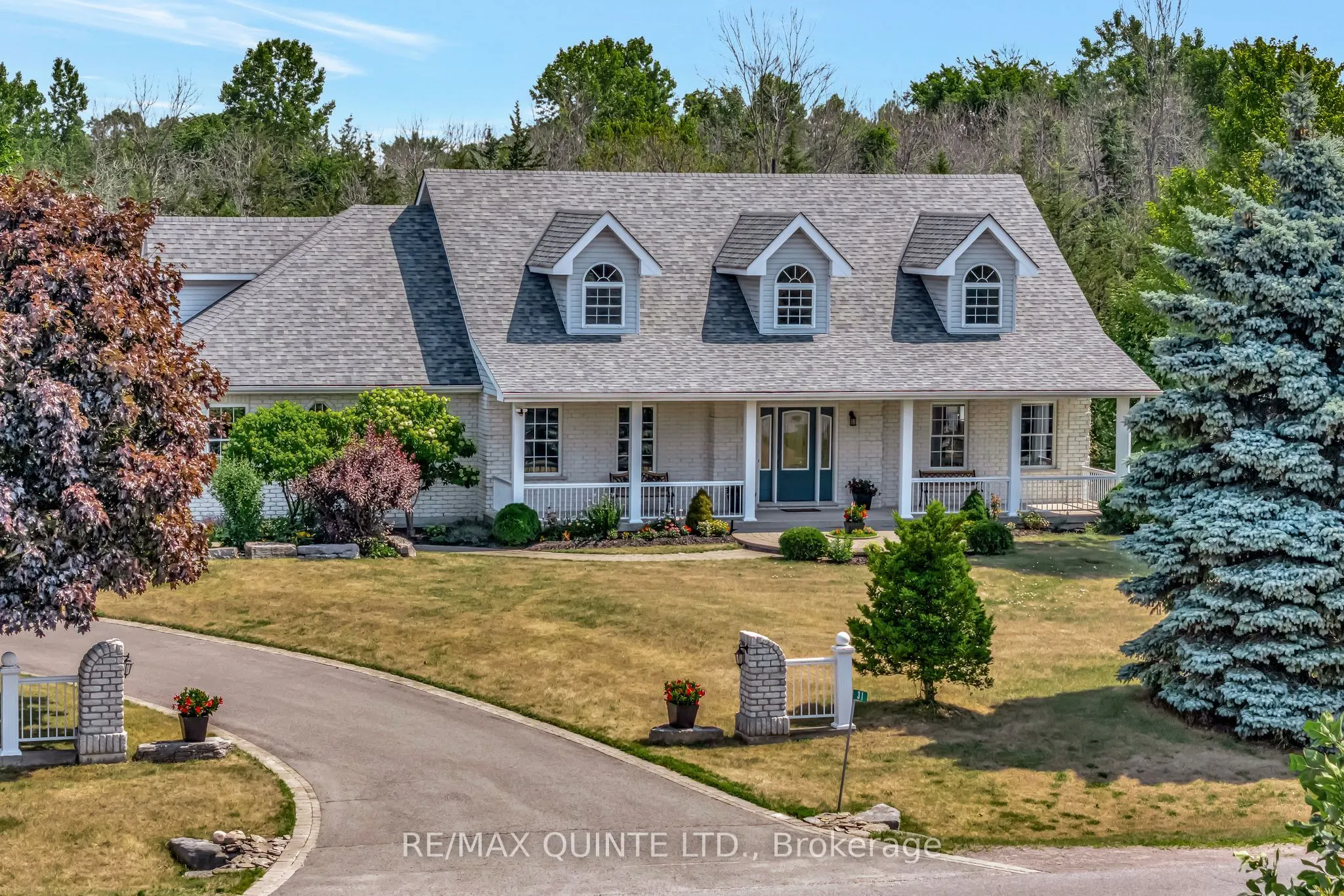 31 Bay Breeze Street