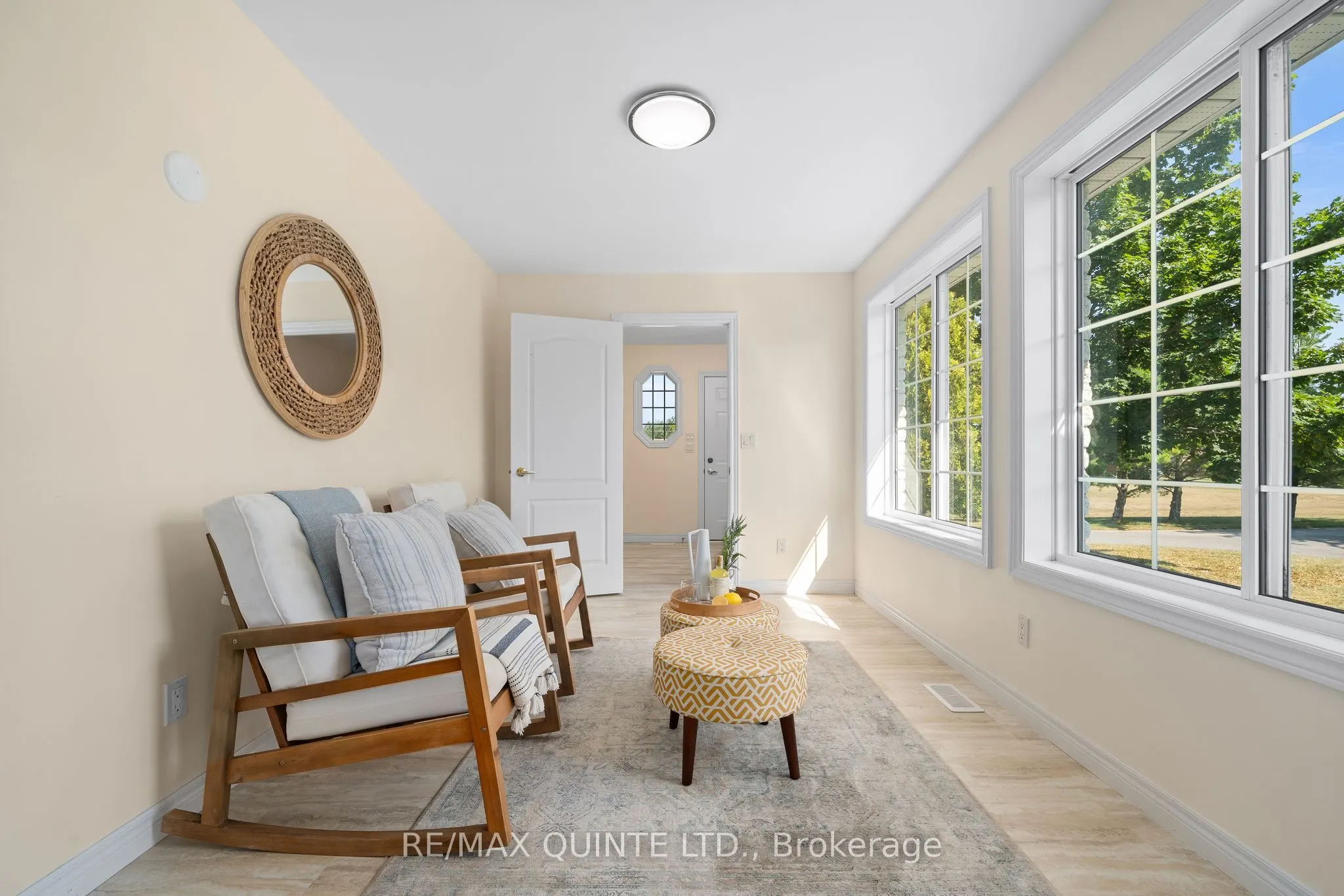 31 Bay Breeze Street