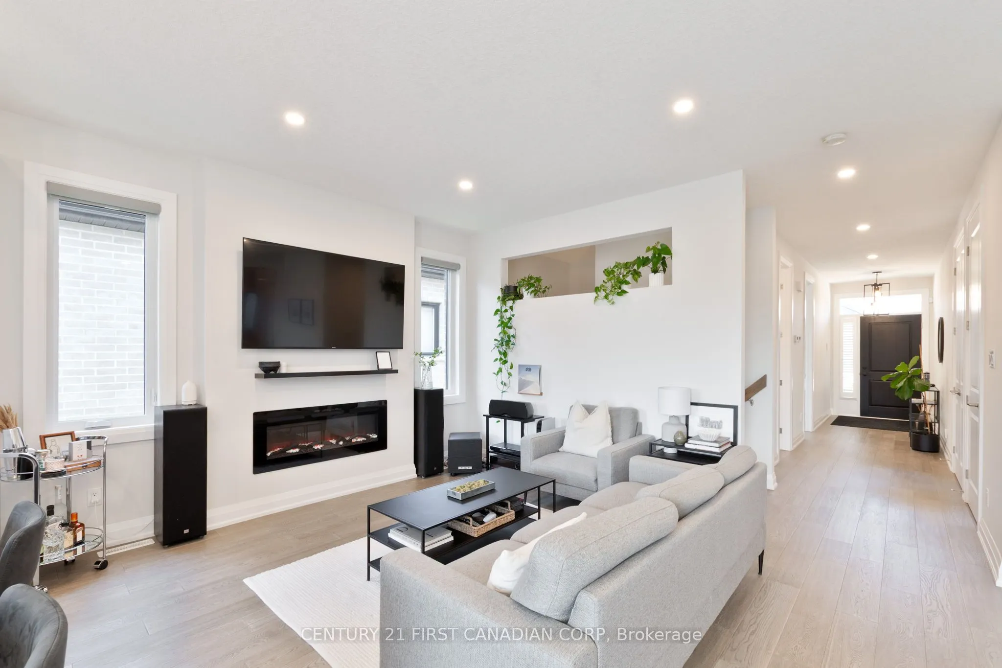 383 Daventry Way, #30