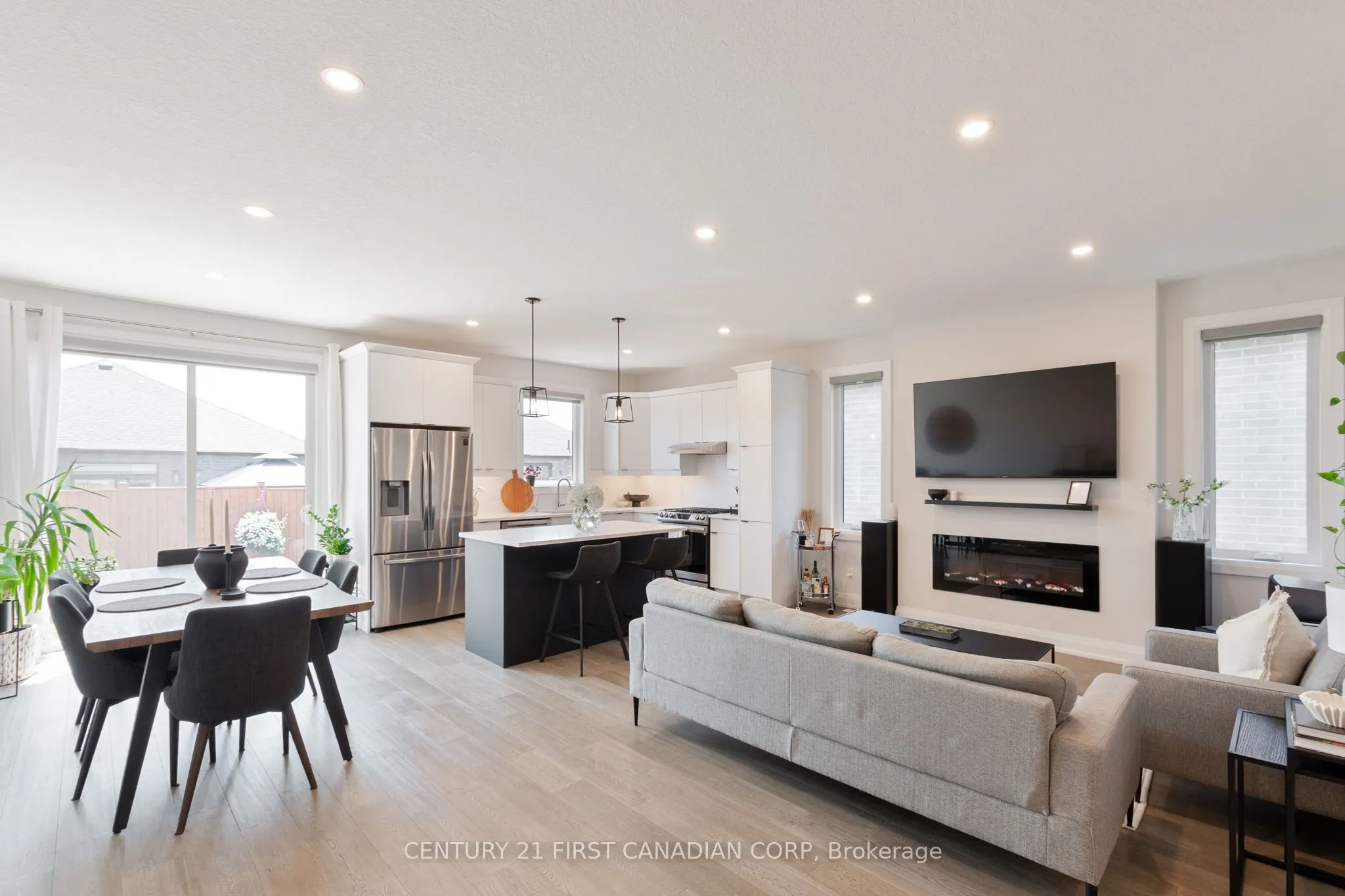 383 Daventry Way, #30